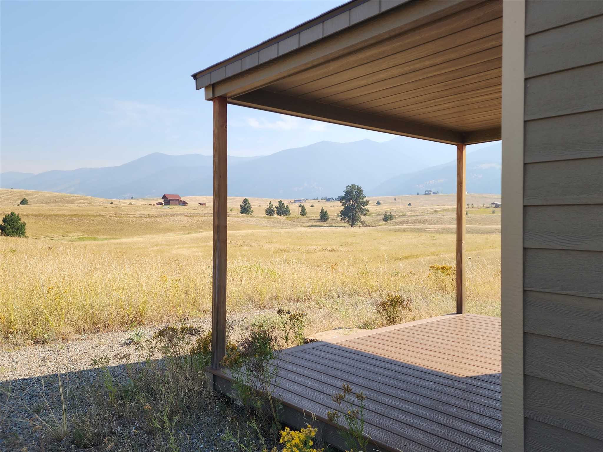 6359 Airport Road Property Photo 15