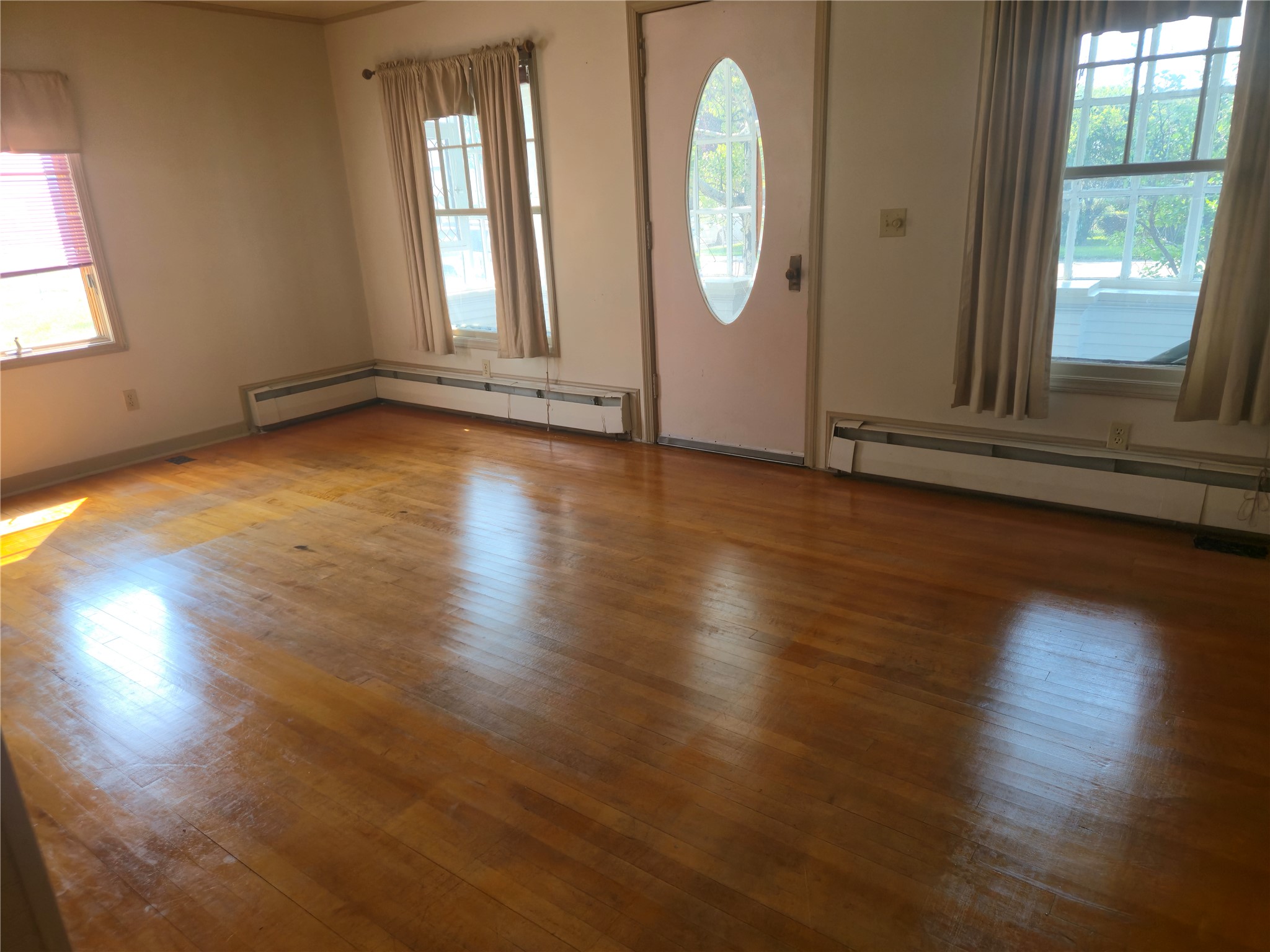 3207 Phillips Street Property Photo 7