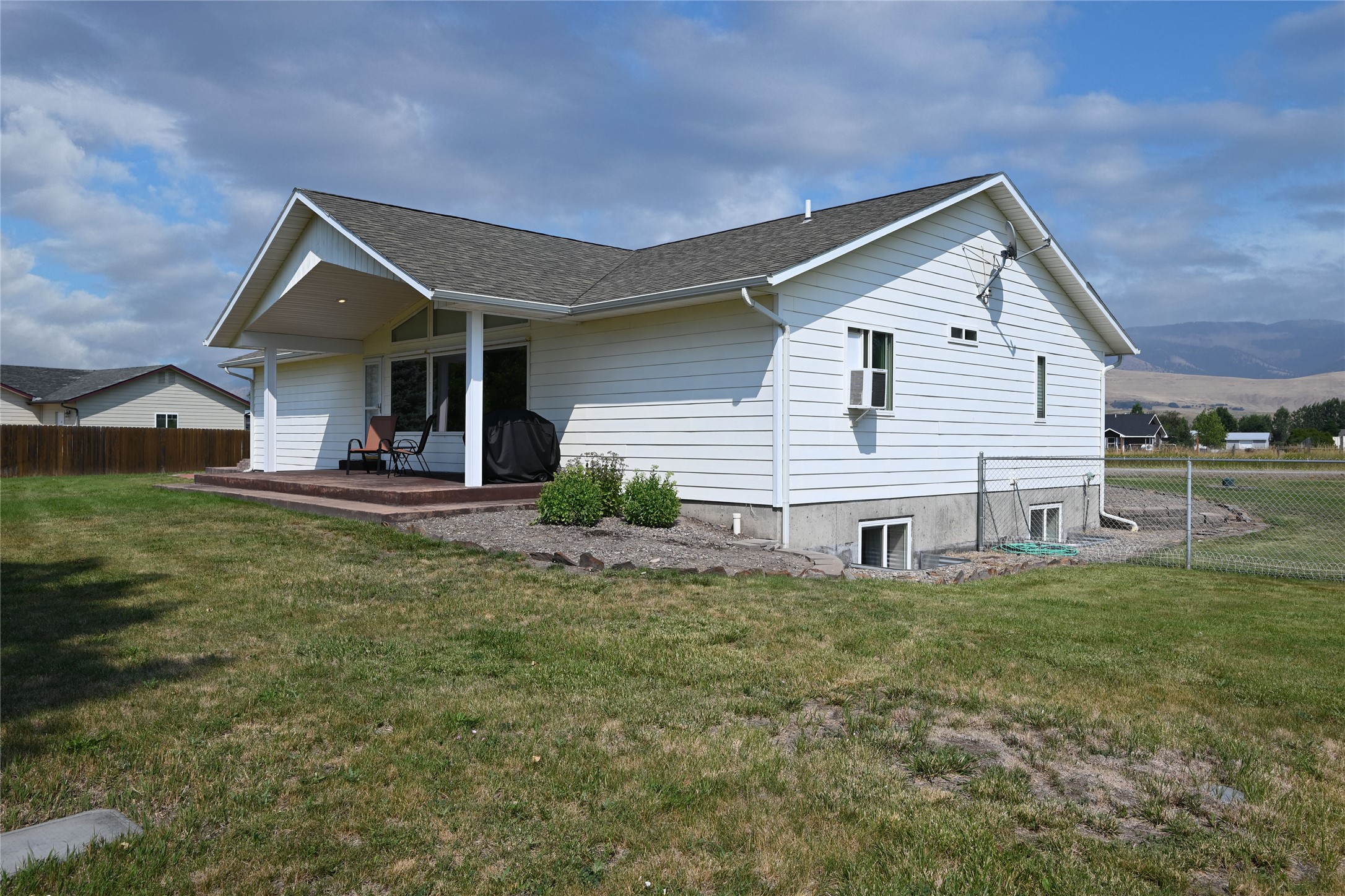 9 Riley Lane Property Photo 35