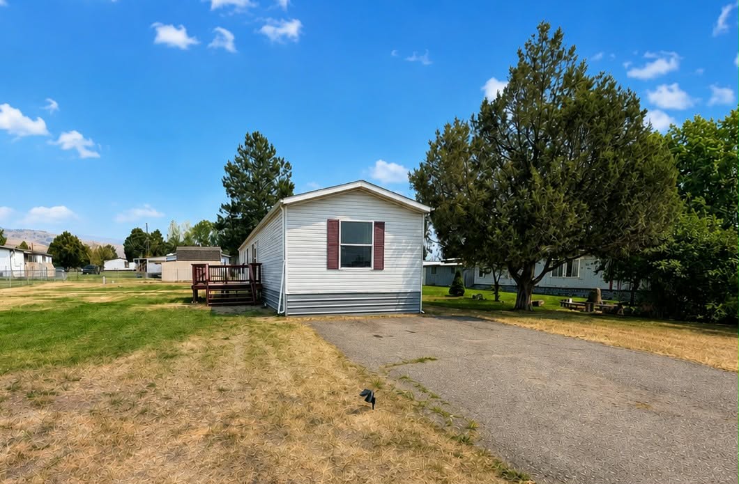 4612 Graham Street Property Photo 1