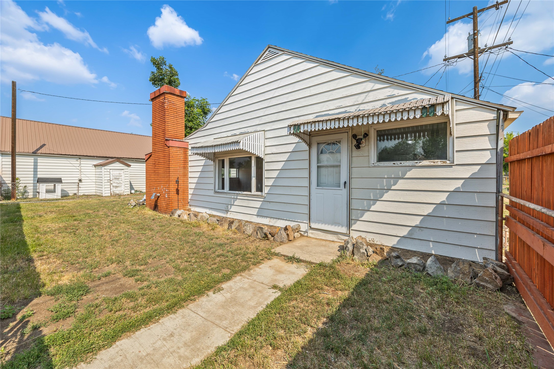 1764 Adams Avenue Property Photo 1