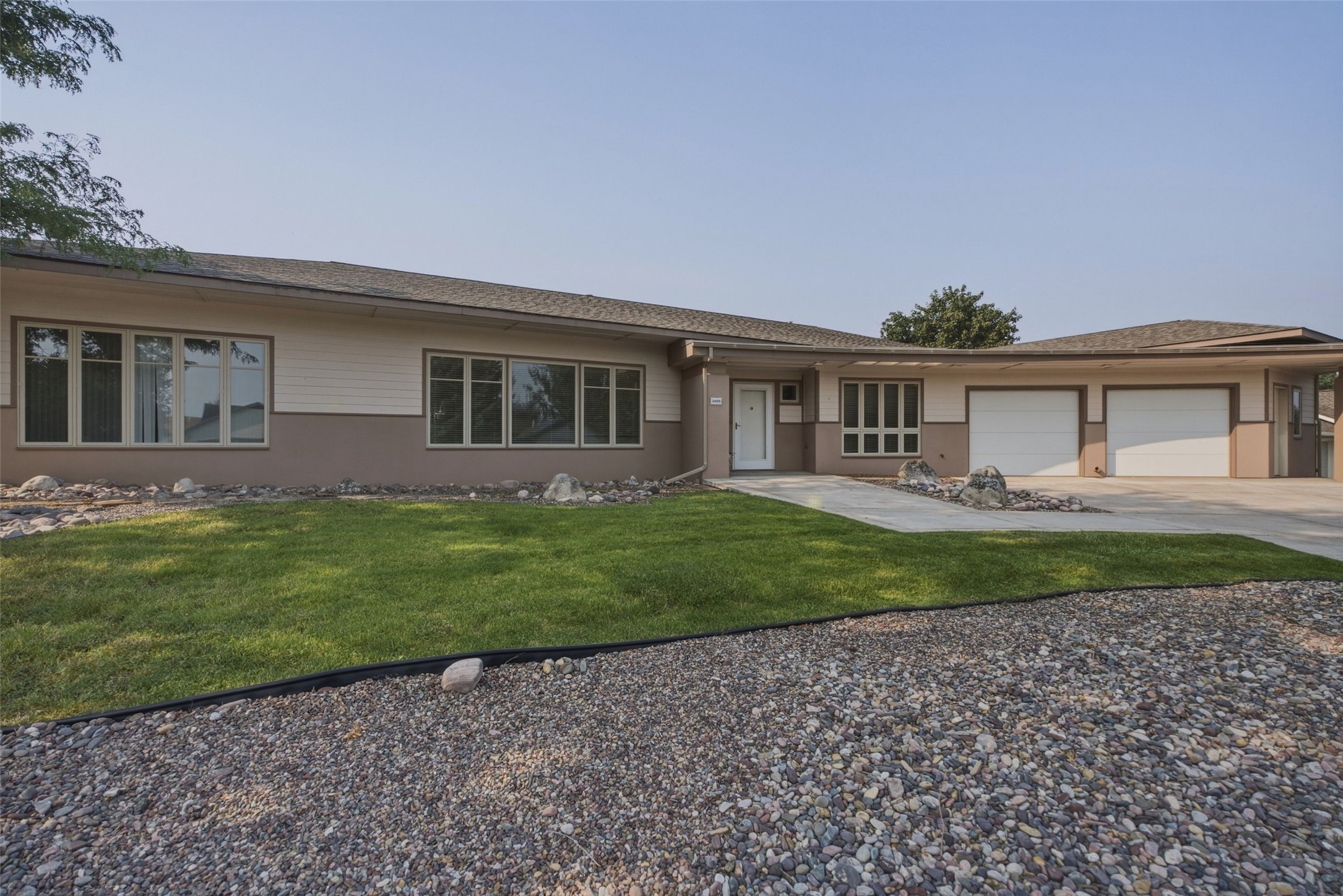 2403 Garland Drive Property Photo 1