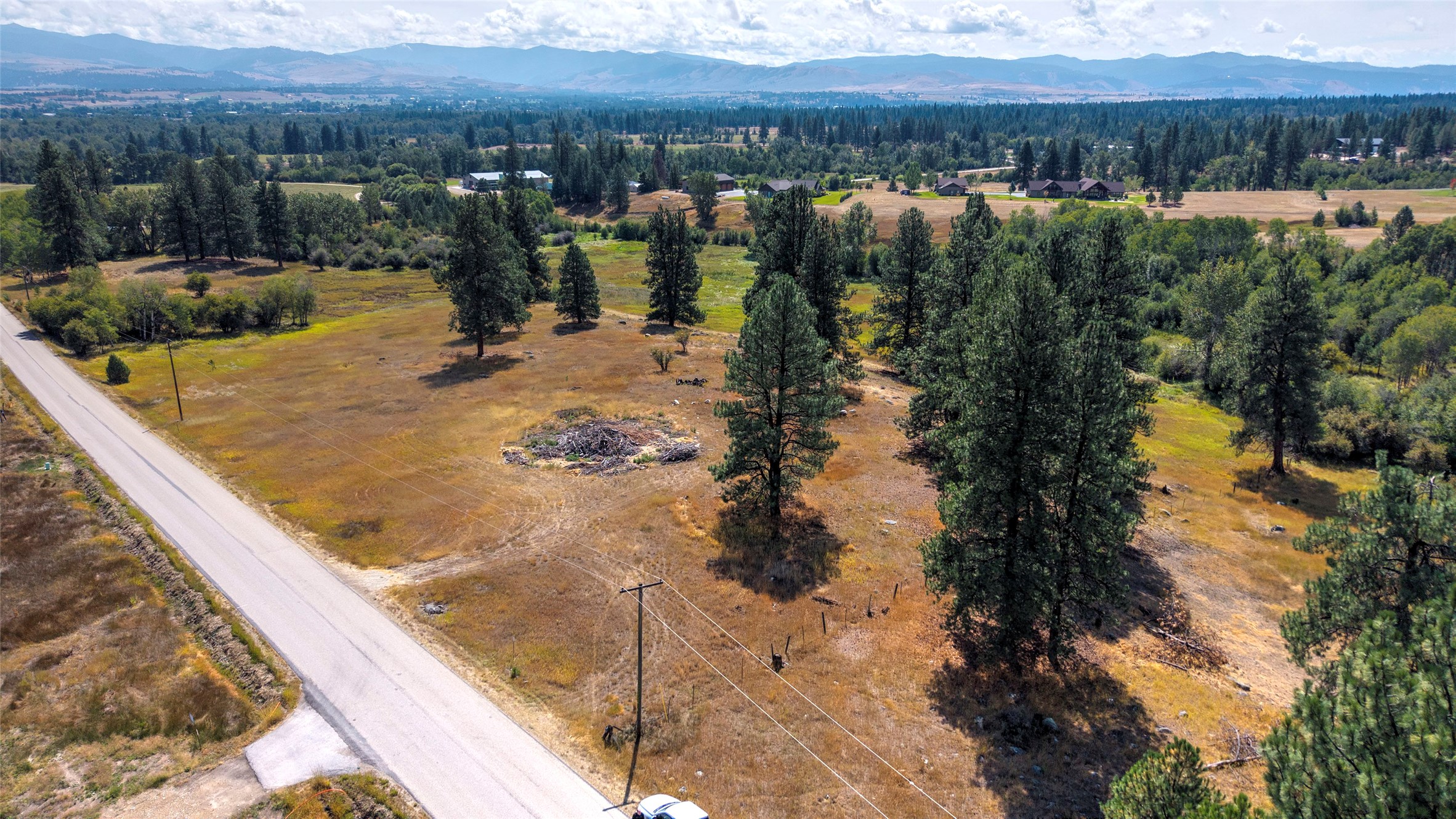 Nhn Nighthawk Lane Property Photo 1
