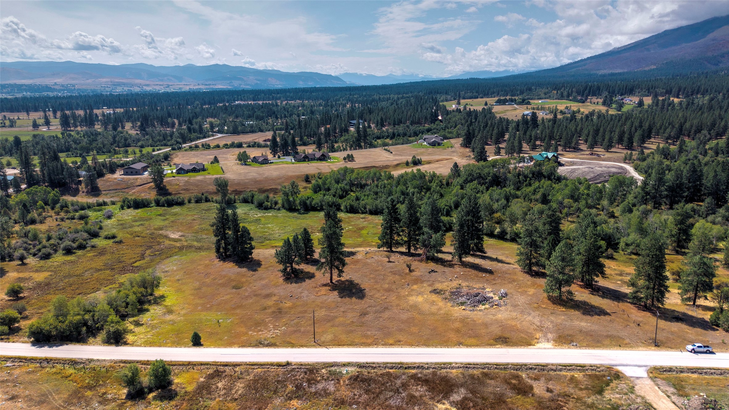 Nhn Nighthawk Lane Property Photo 2
