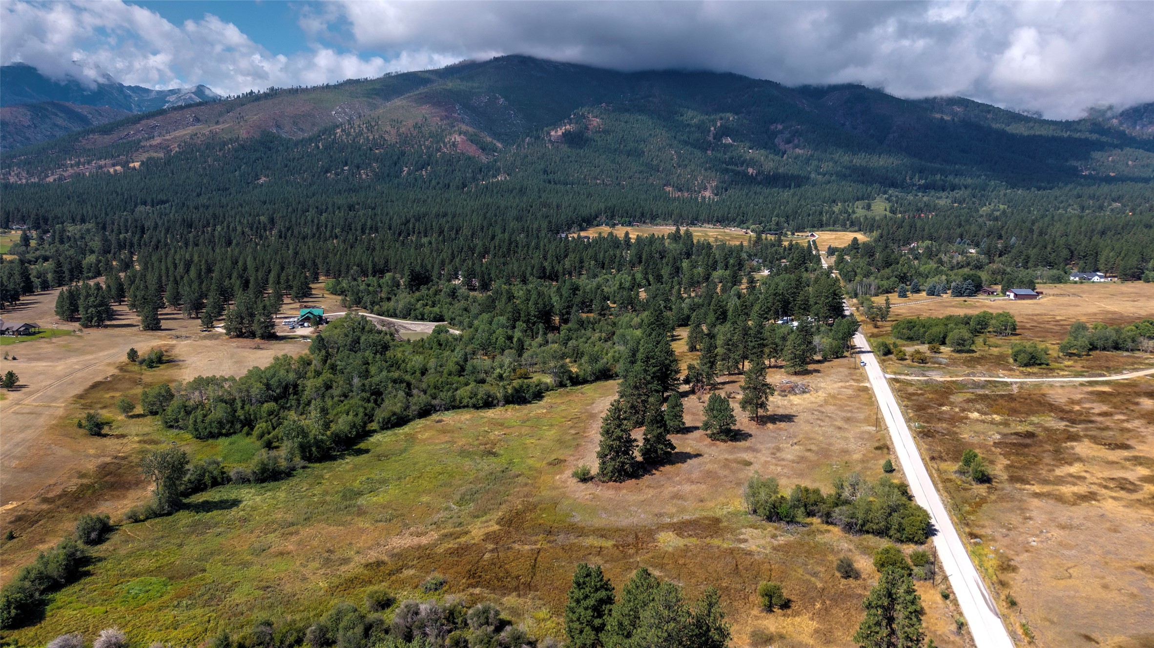 Nhn Nighthawk Lane Property Photo 4