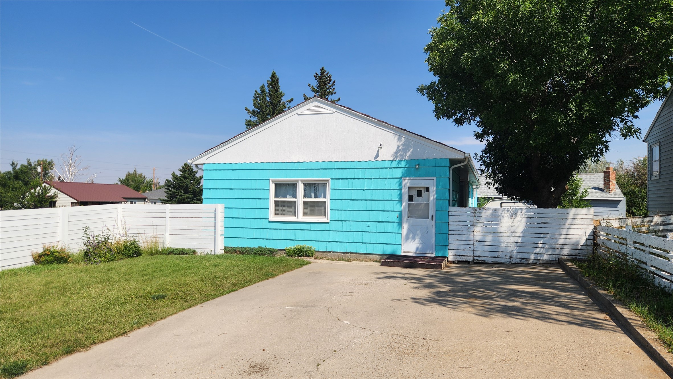 237 1st Avenue Sw Property Photo 4