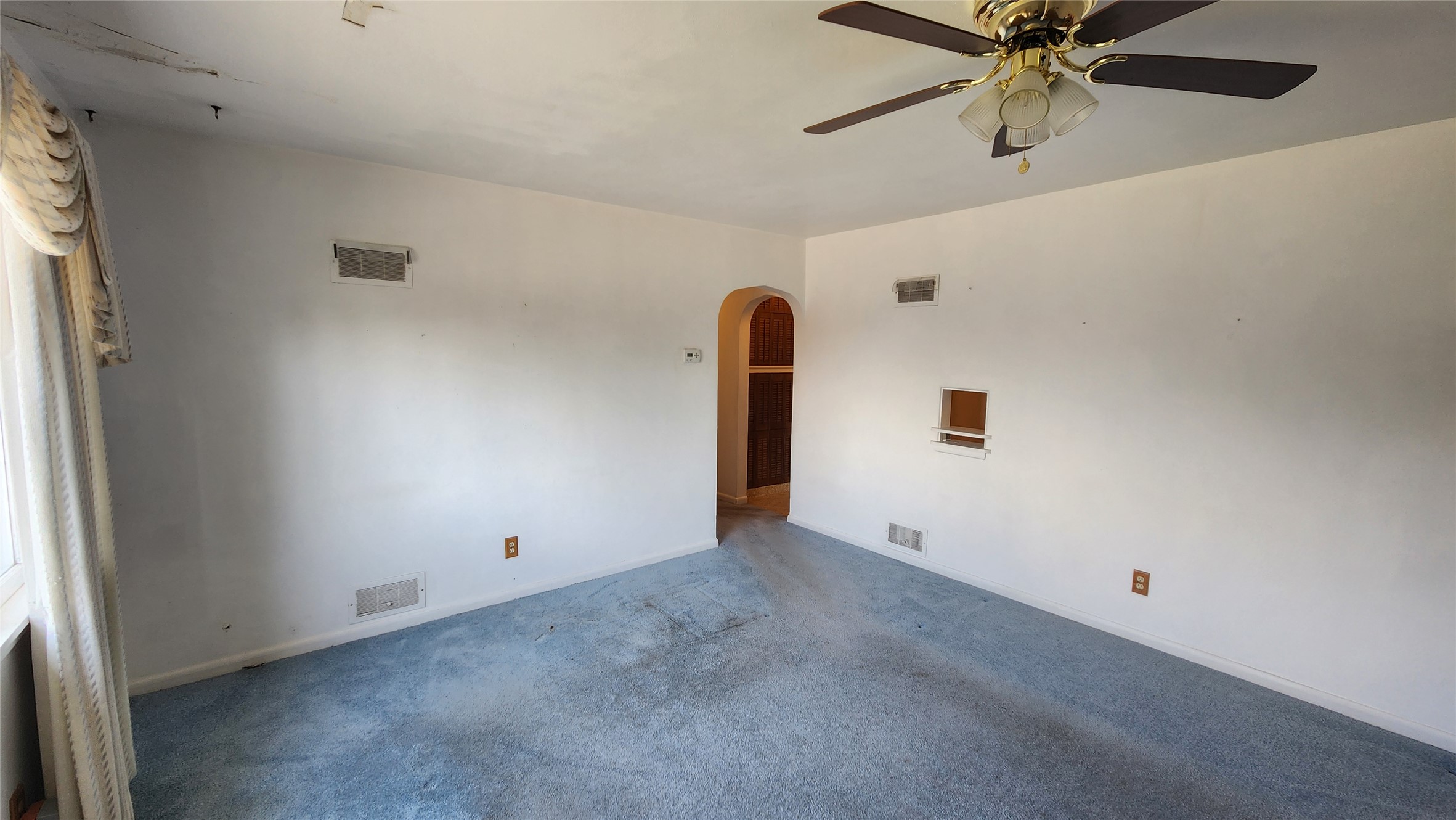 237 1st Avenue Sw Property Photo 6