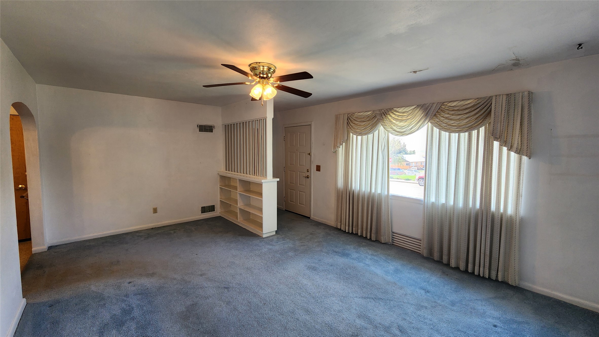 237 1st Avenue Sw Property Photo 7