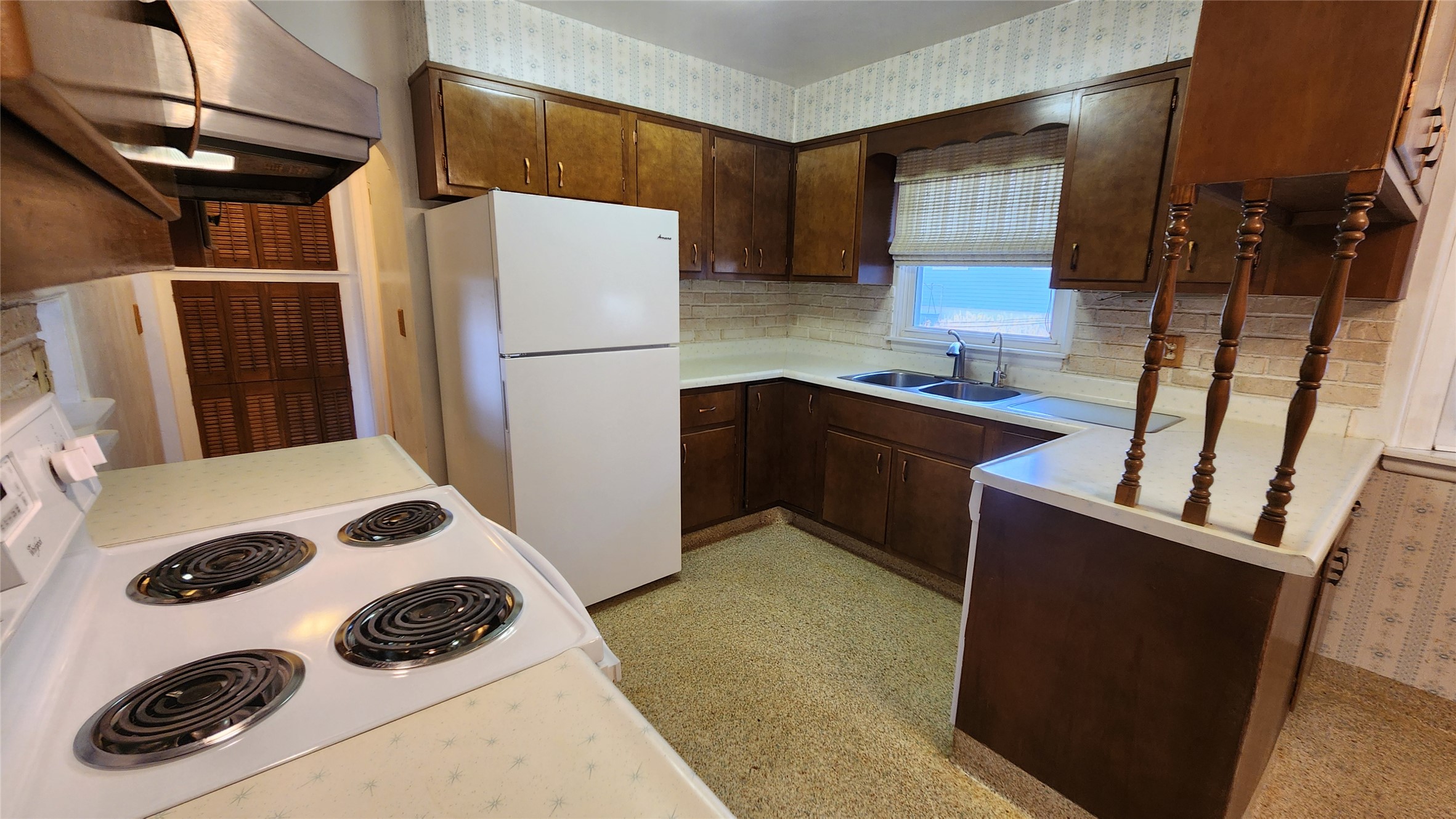 237 1st Avenue Sw Property Photo 11