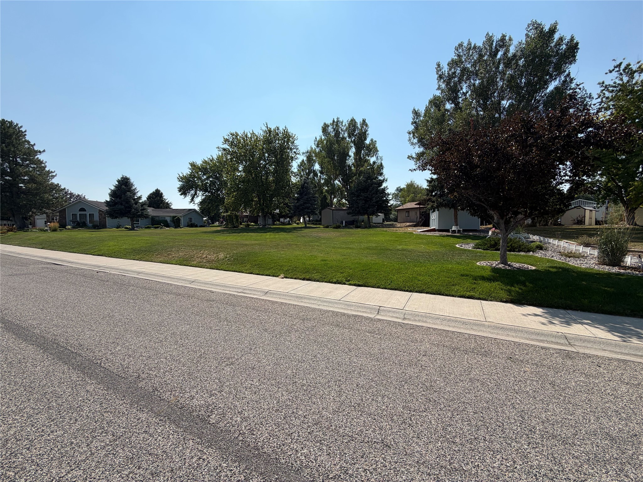 Tbd Interlachen Lot 8b Drive Property Photo 2