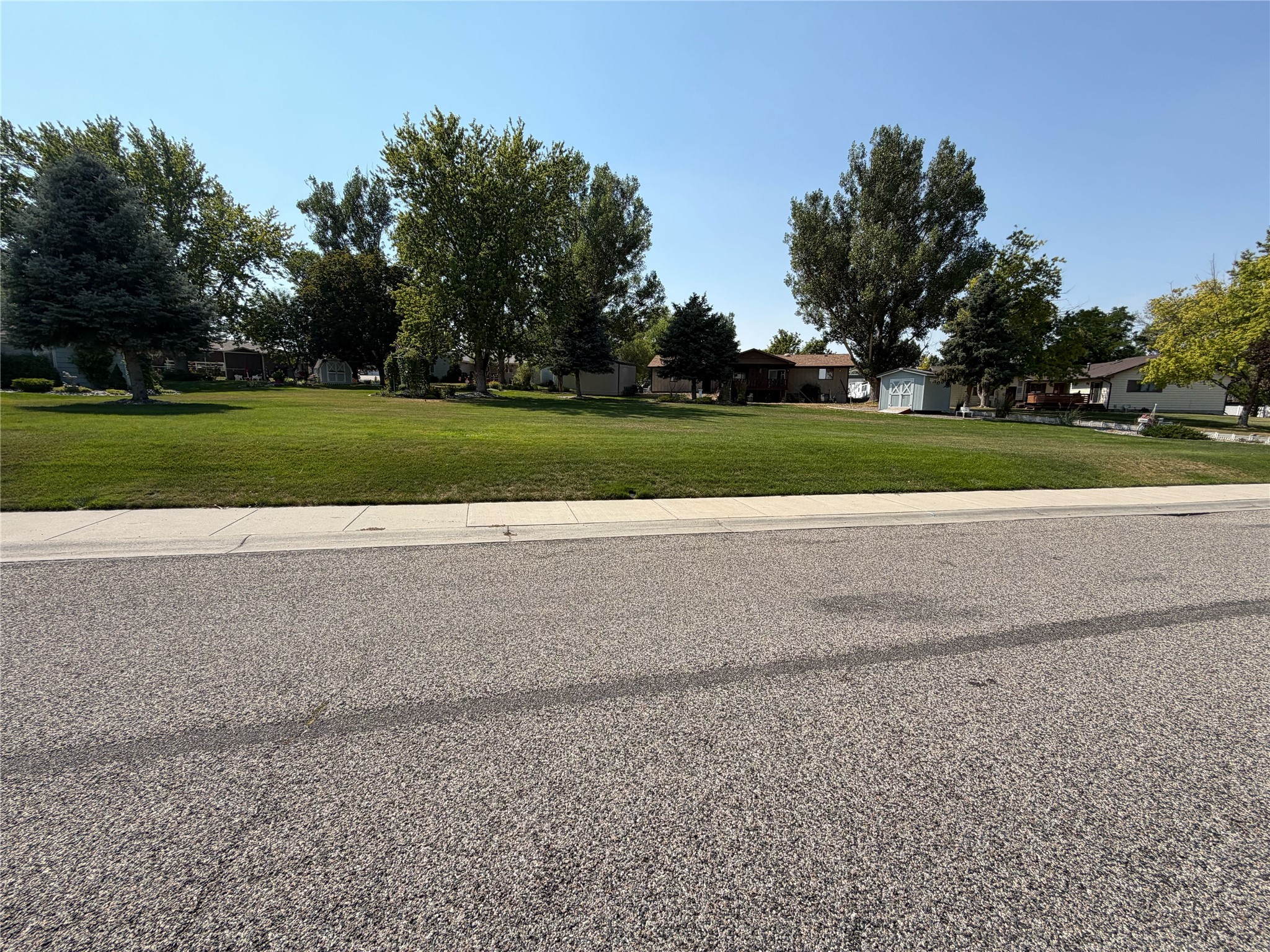 Tbd Interlachen Lot 8b Drive Property Photo 3