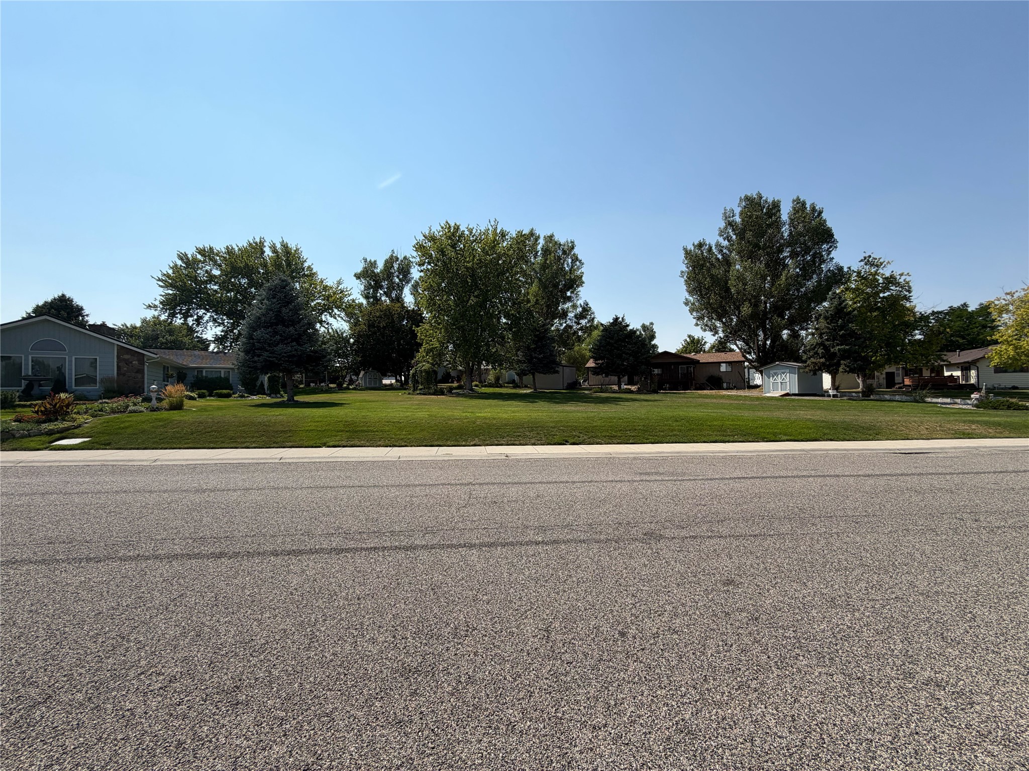 Tbd Interlachen Lot 8b Drive Property Photo 4