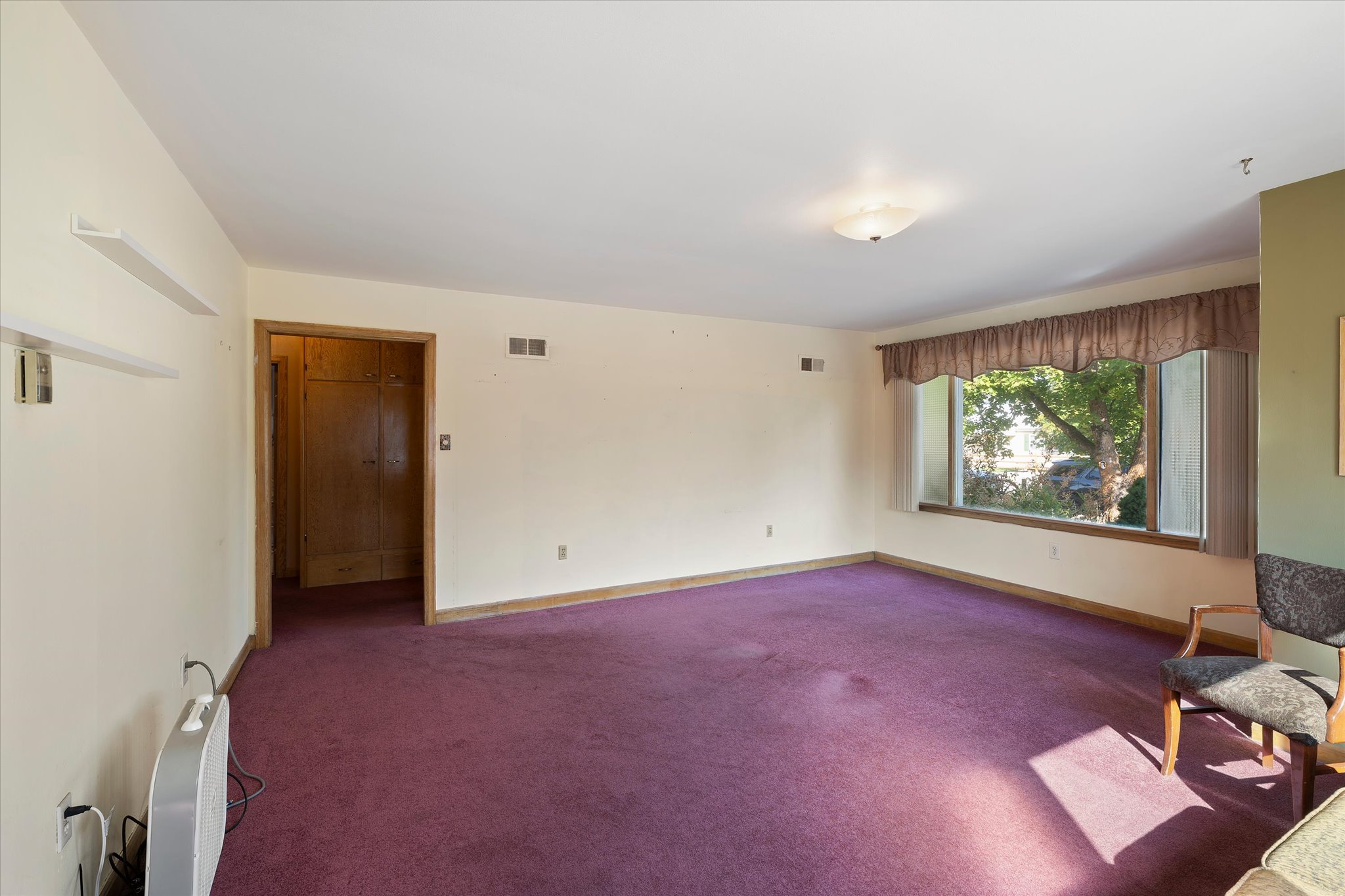 920 Main Avenue Property Photo 11