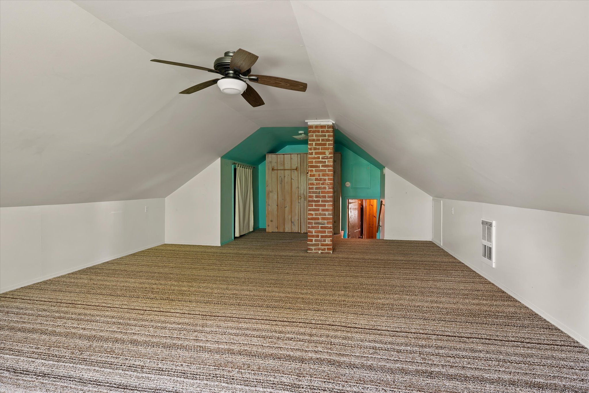 920 Main Avenue Property Photo 21