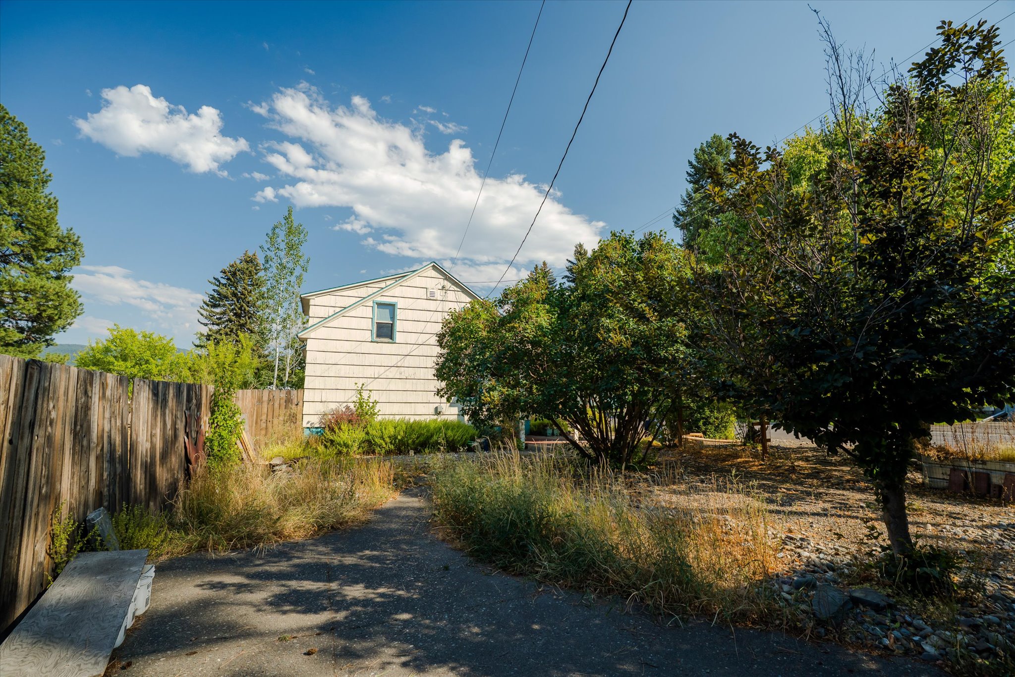920 Main Avenue Property Photo 34