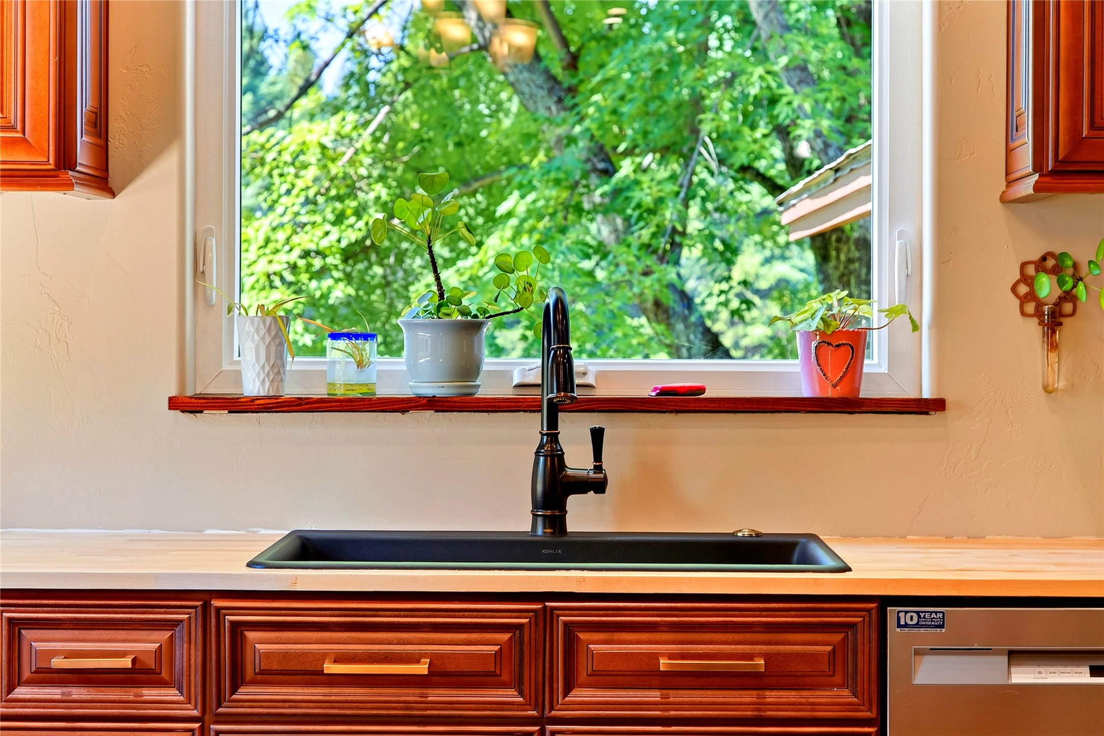 2264 Foothill Road Property Photo 40