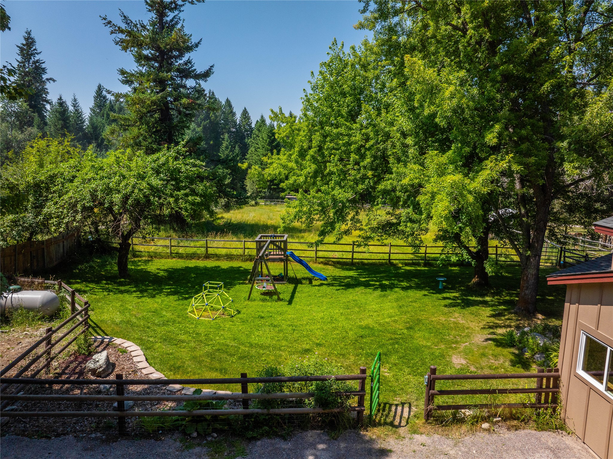 2264 Foothill Road Property Photo 109