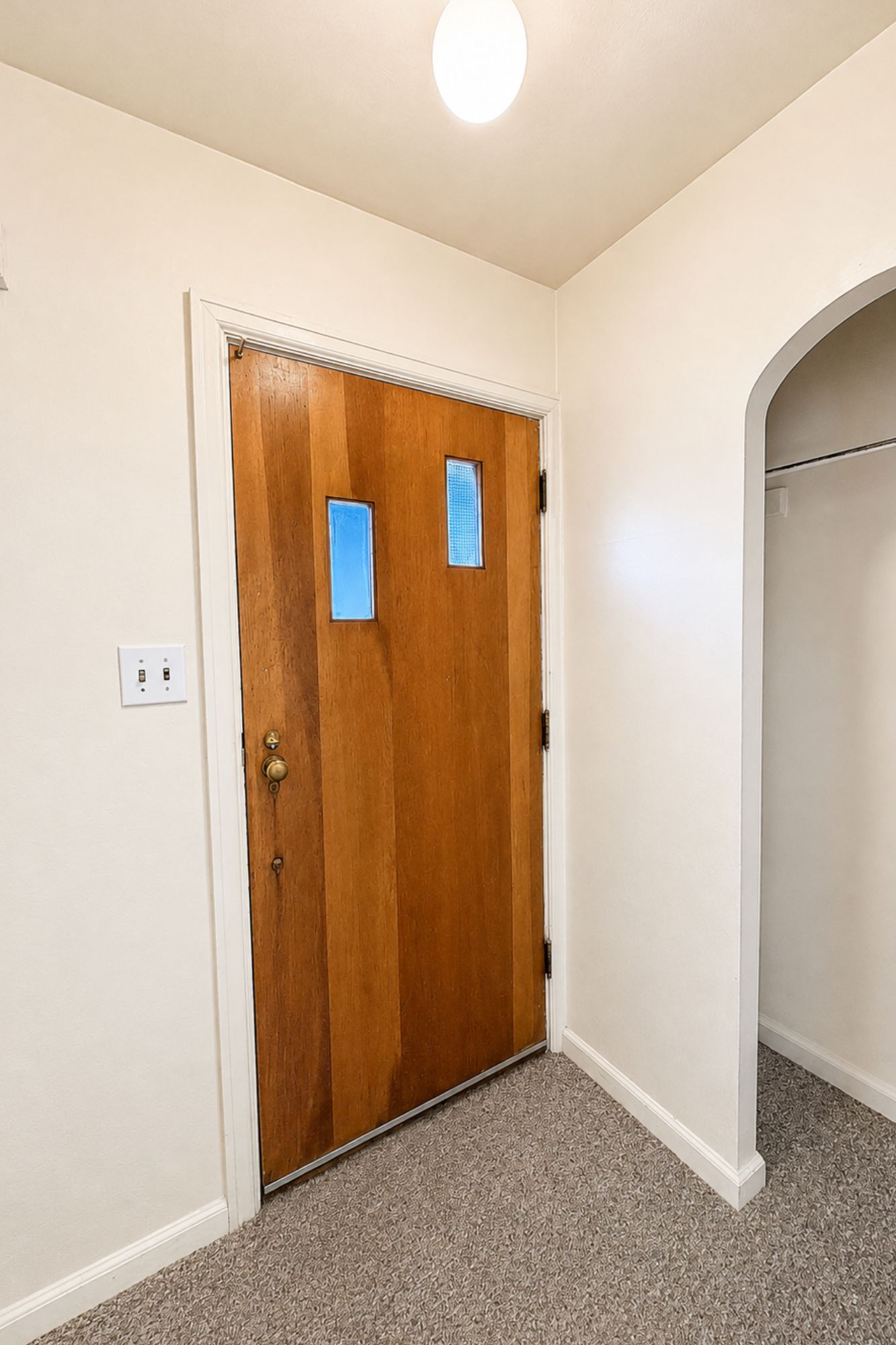 1027 3rd Avenue S Property Photo 3