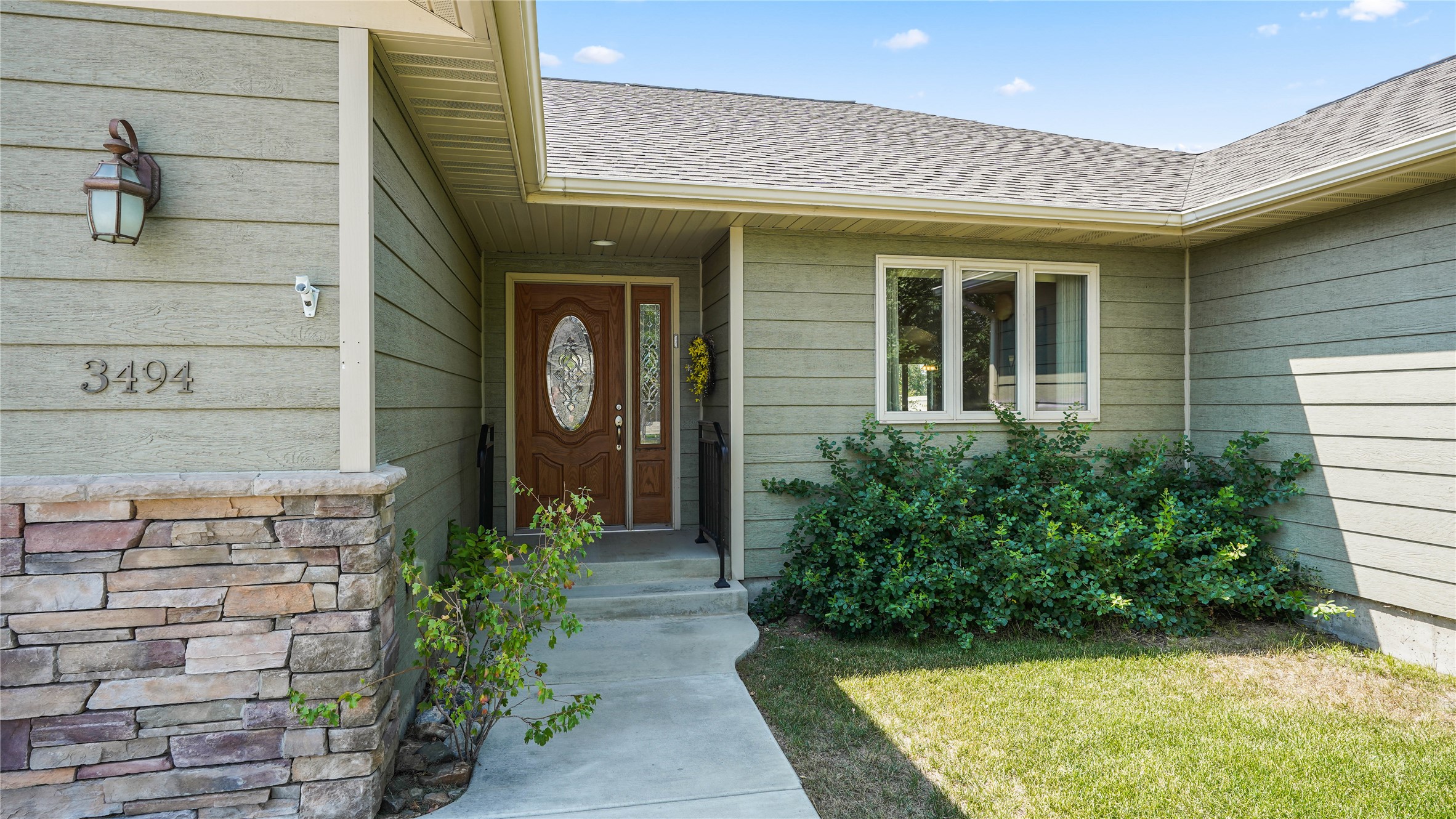 3494 Curlew Street Property Photo 2