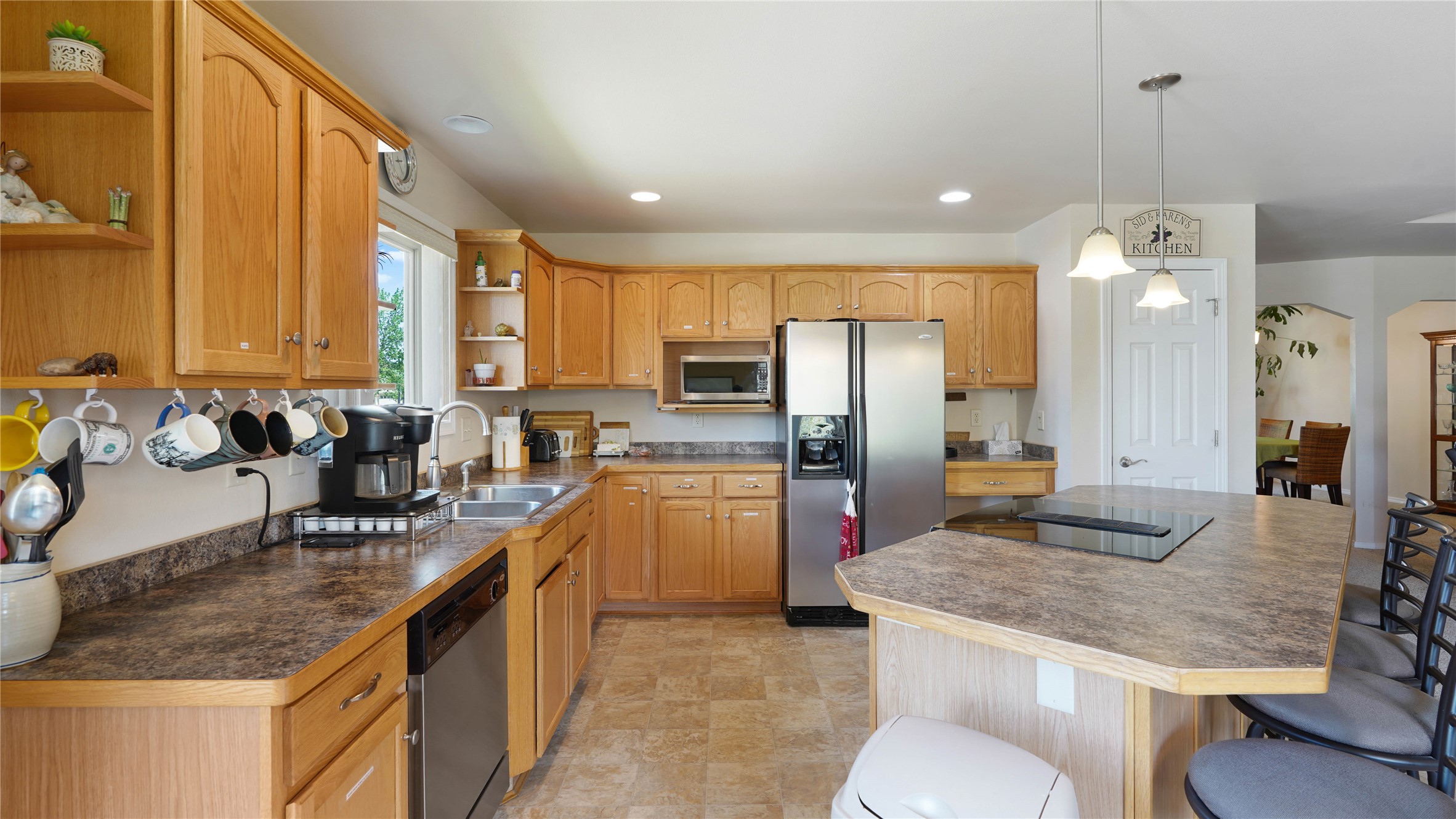 3494 Curlew Street Property Photo 7