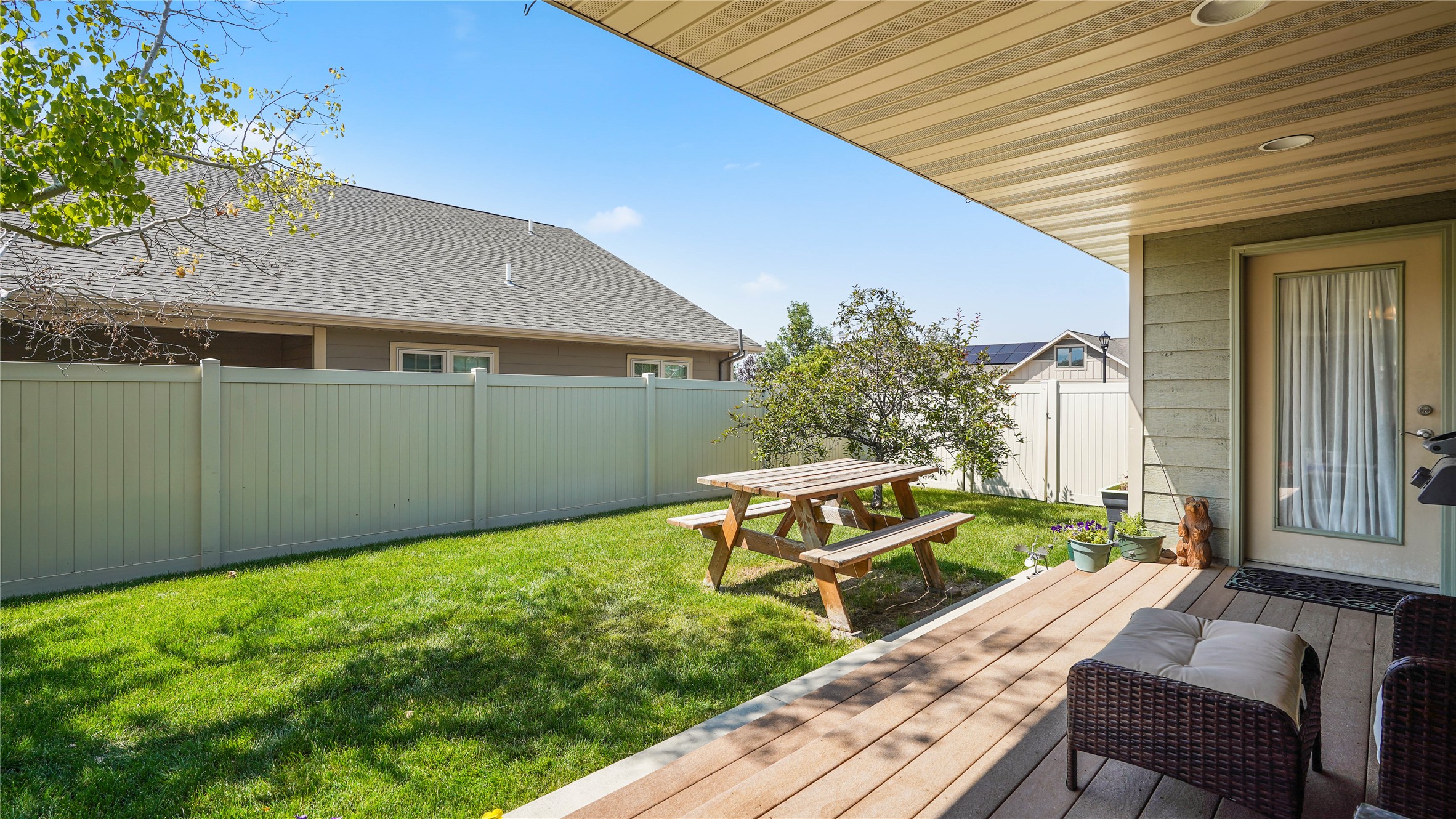 3494 Curlew Street Property Photo 20