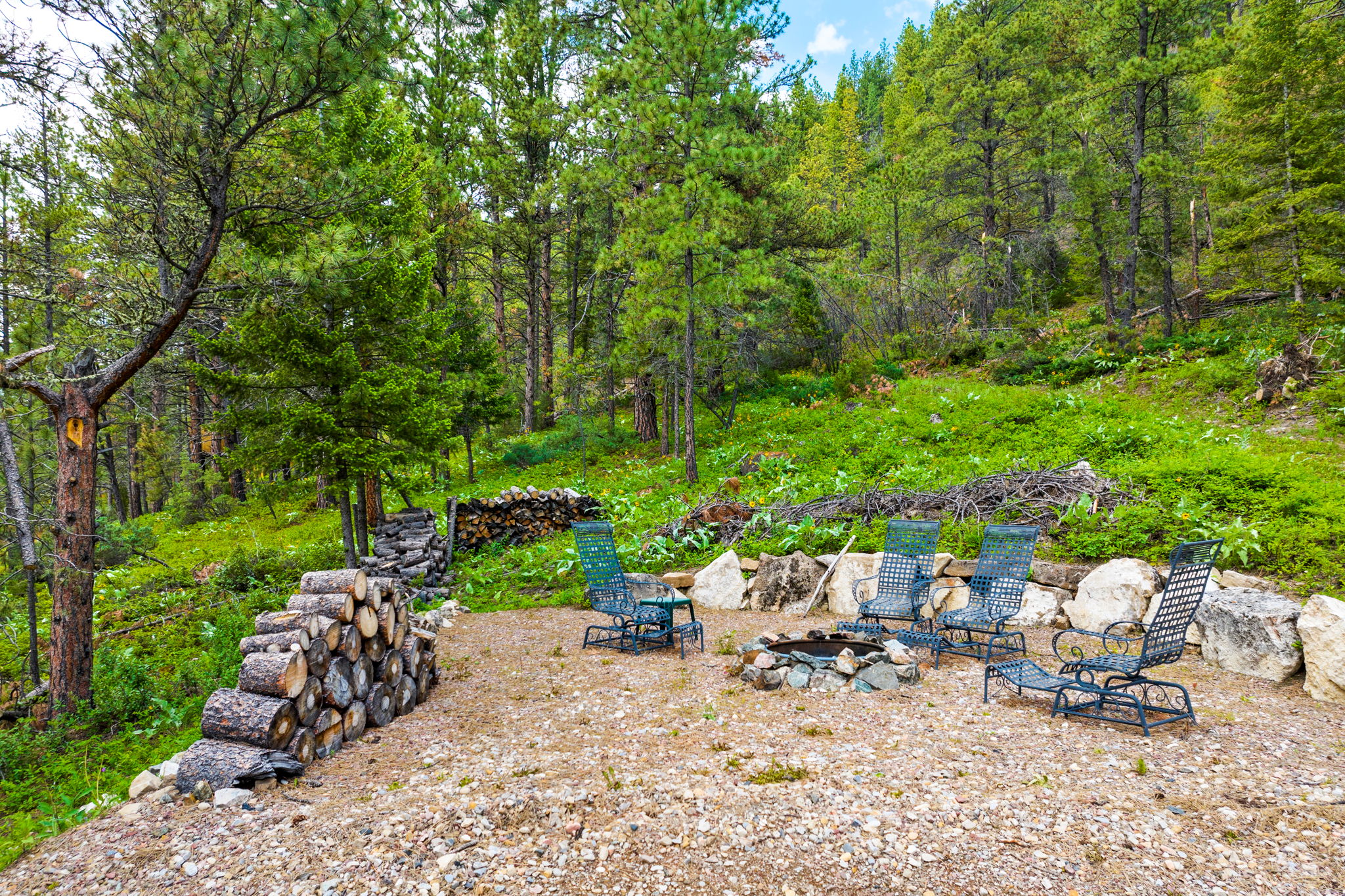29 Pine Tree Lane Property Photo 16