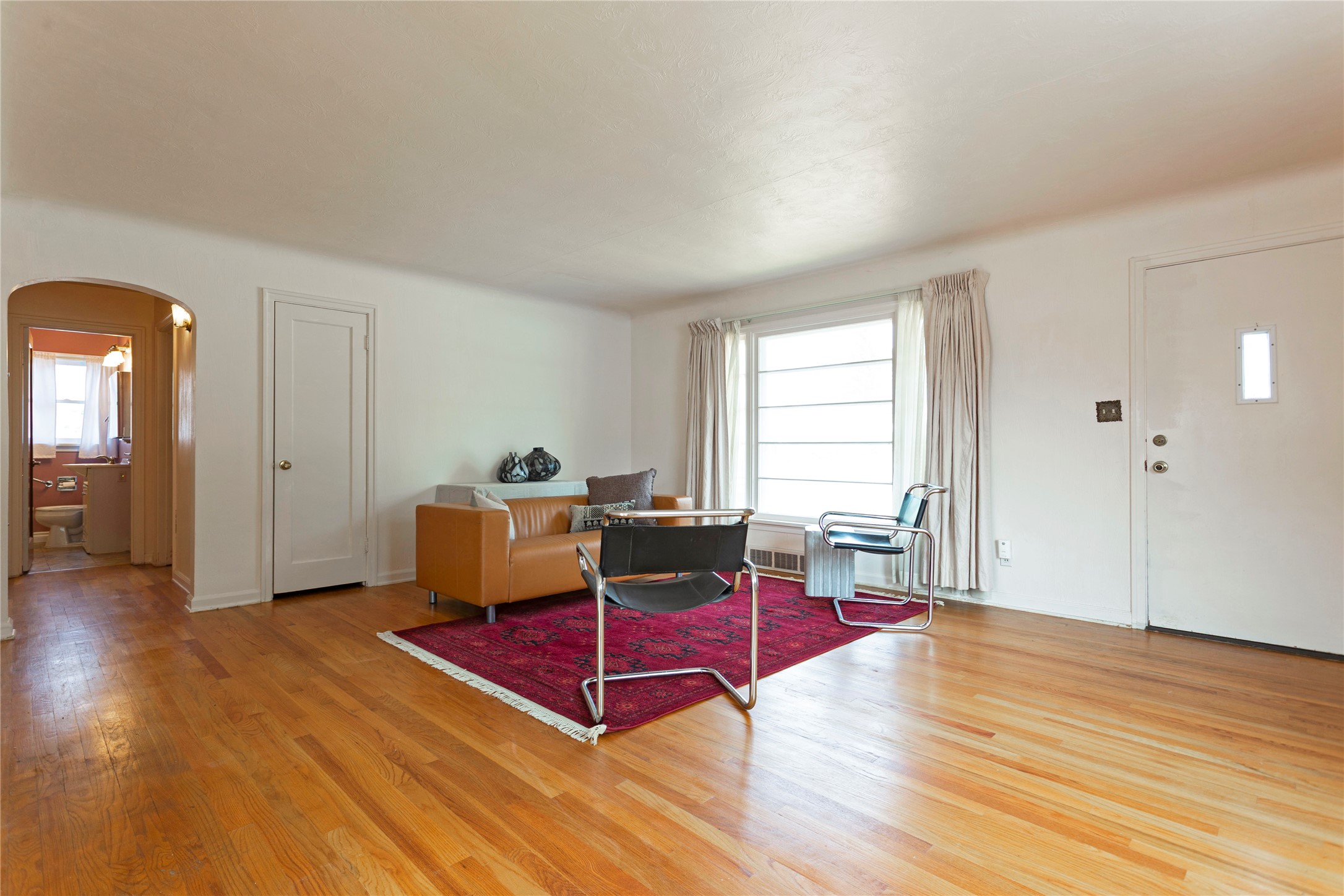 511 Livingston Avenue Property Photo 4