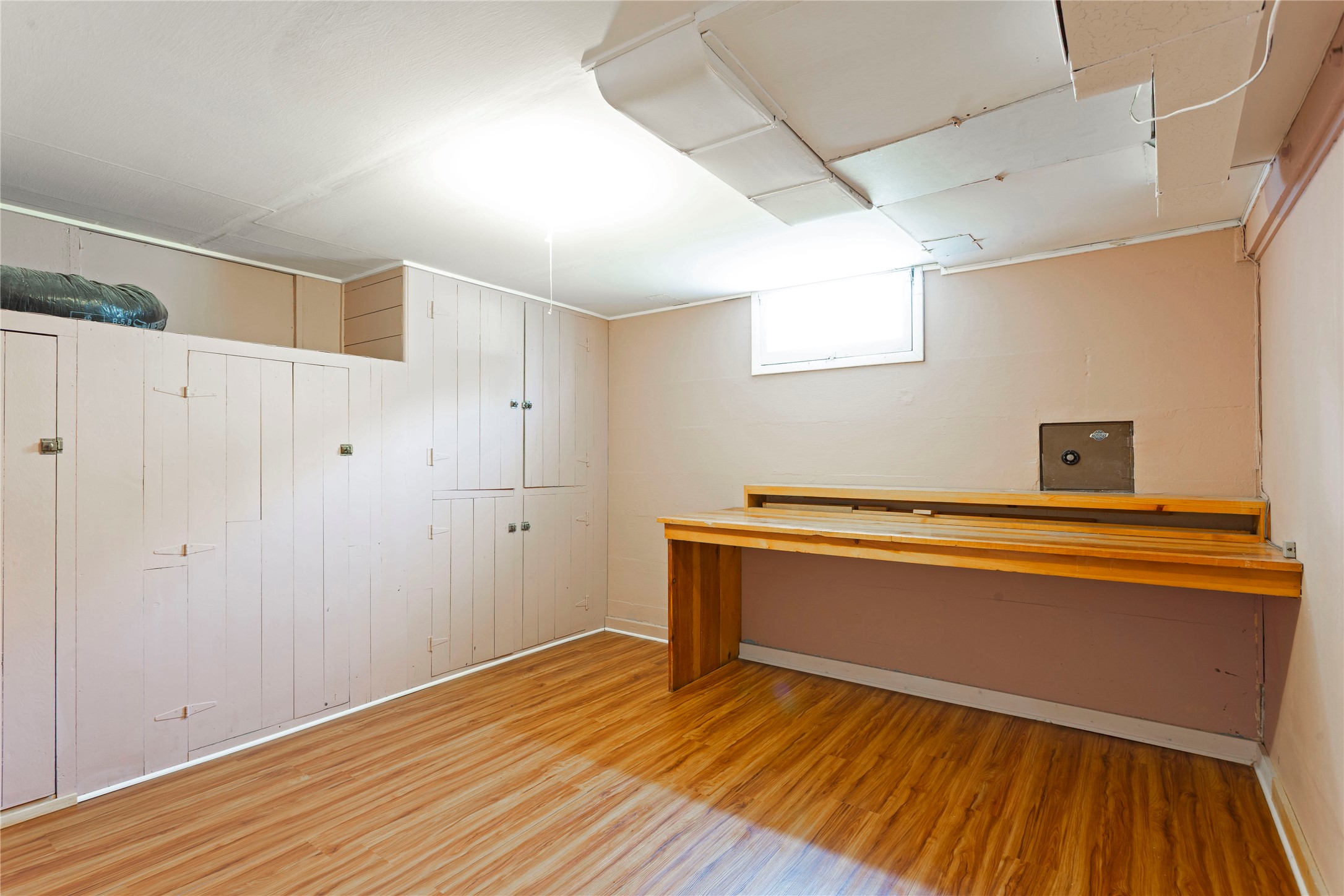 511 Livingston Avenue Property Photo 15