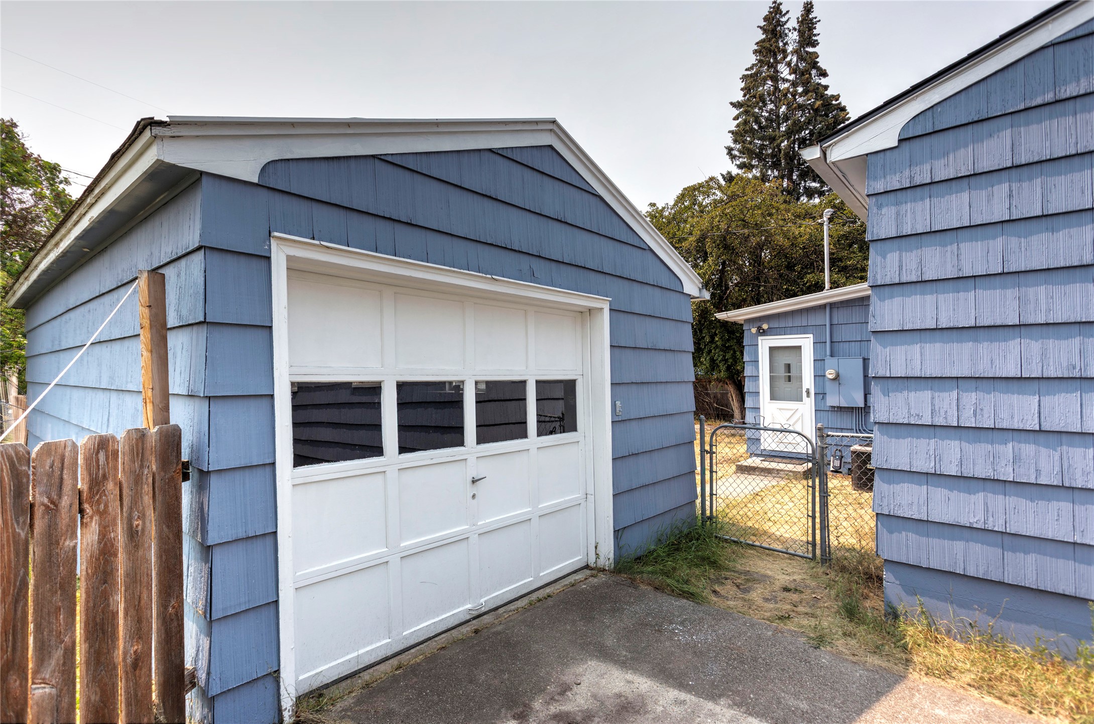 511 Livingston Avenue Property Photo 20