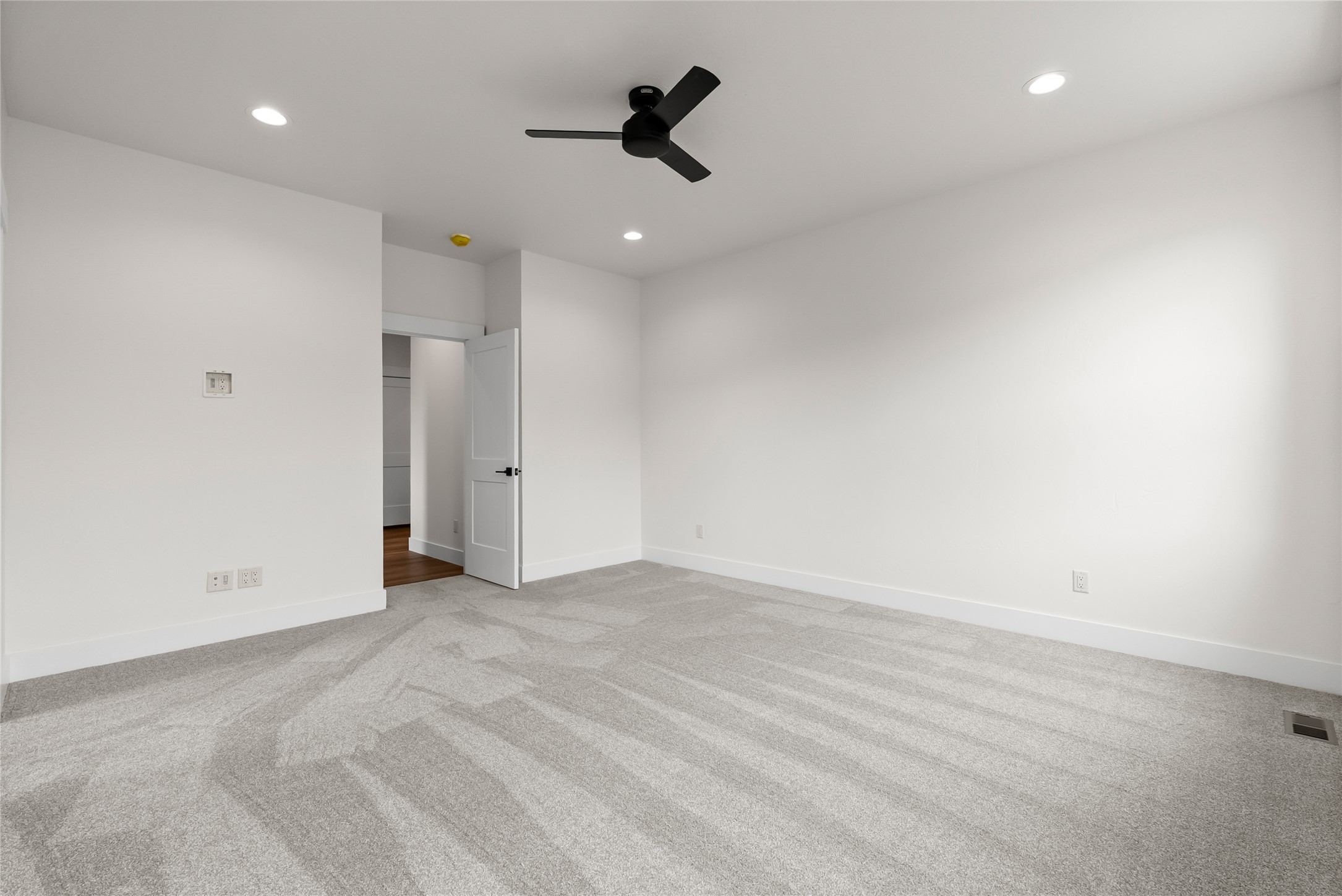23968 Summit Point Road Property Photo 21