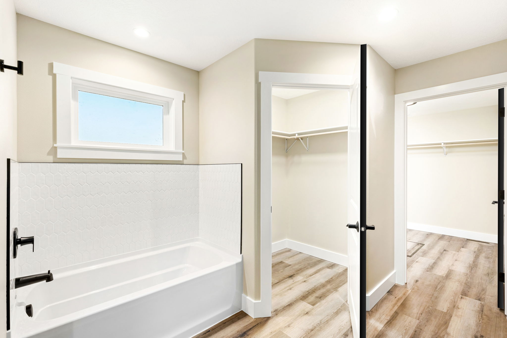 7 Libra Lane Property Photo 62