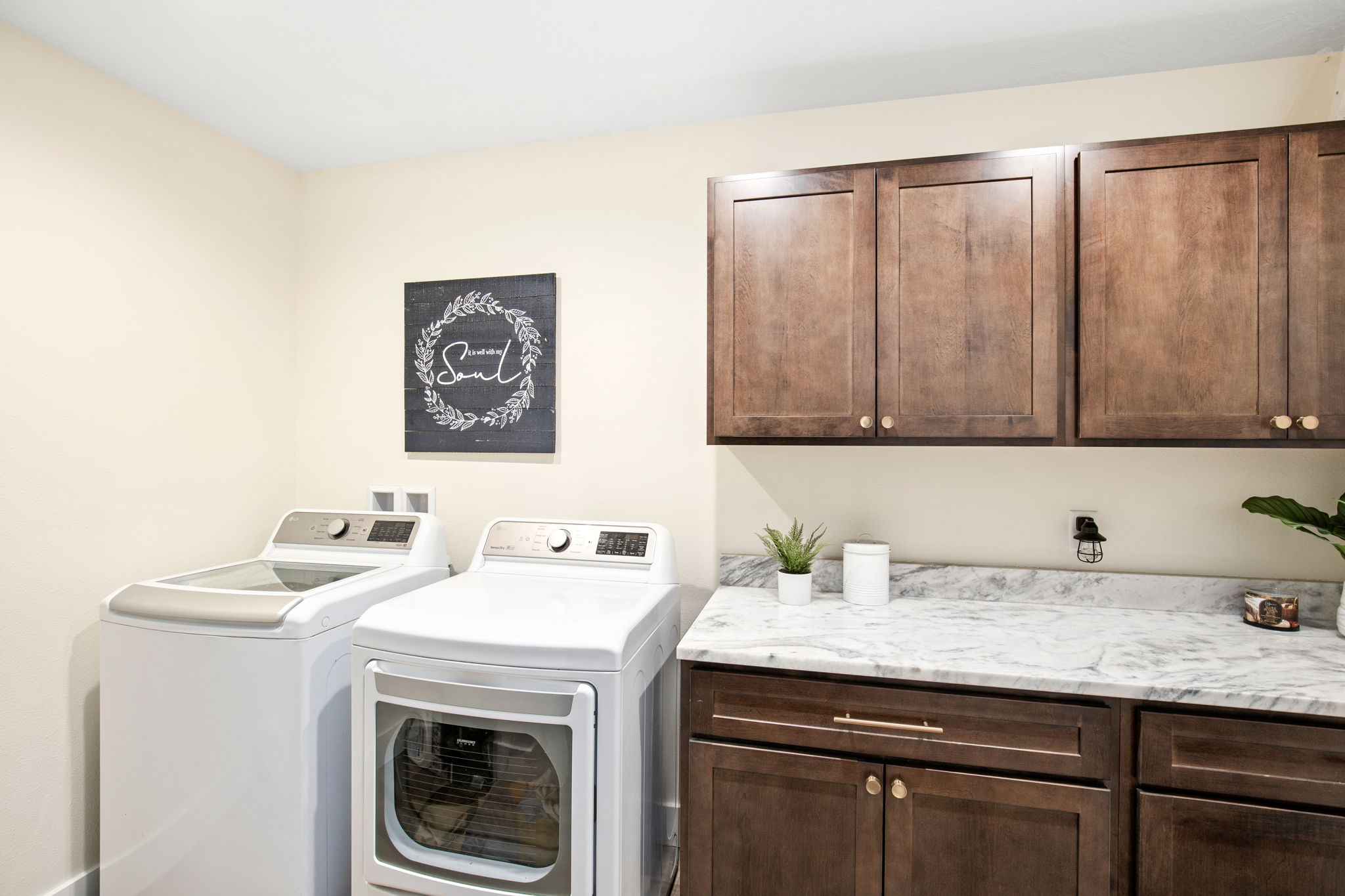 7 Libra Lane Property Photo 64