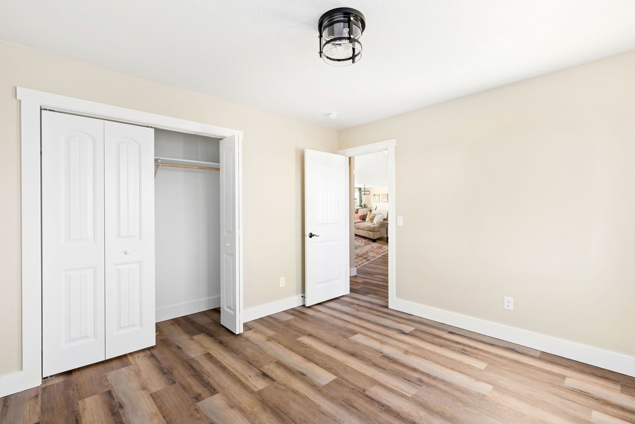 7 Libra Lane Property Photo 70
