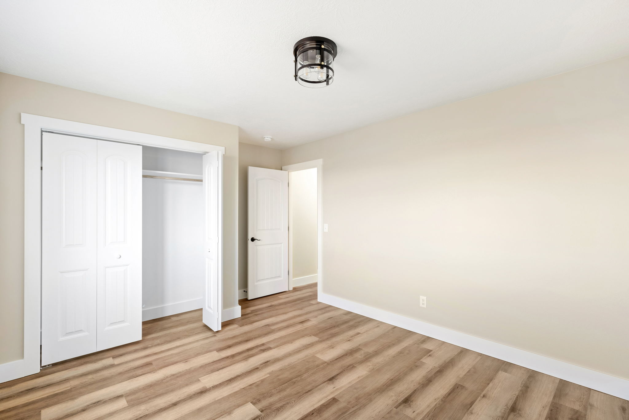 7 Libra Lane Property Photo 72