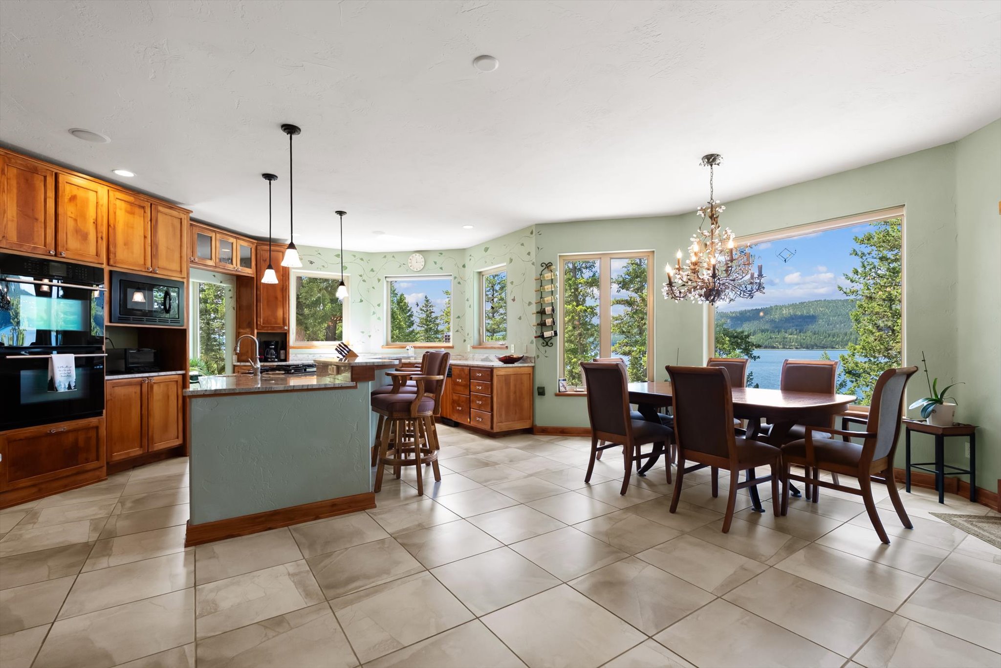 80 Bitterroot Cove Court Property Photo 7
