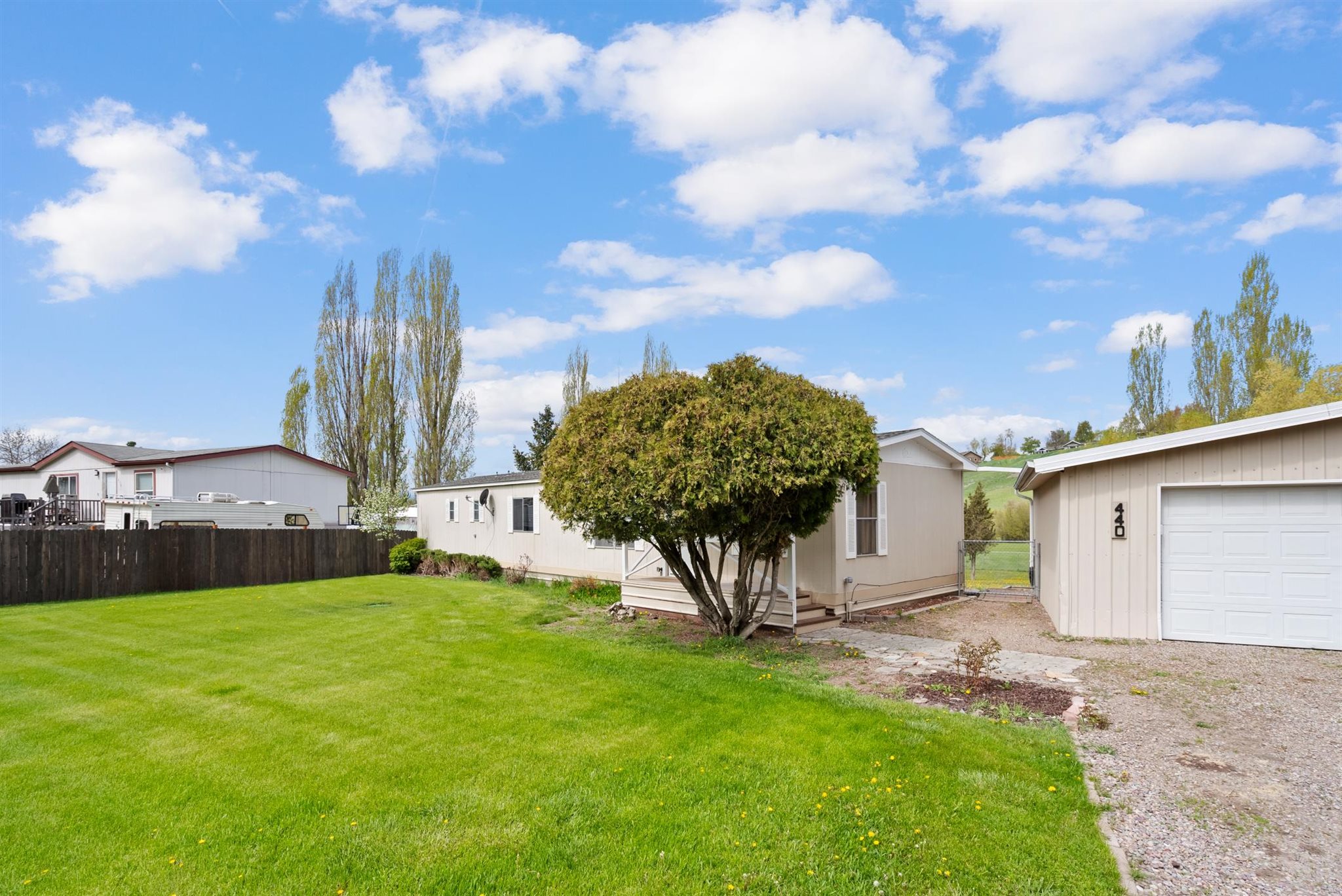 440 Kings Way Property Photo 20