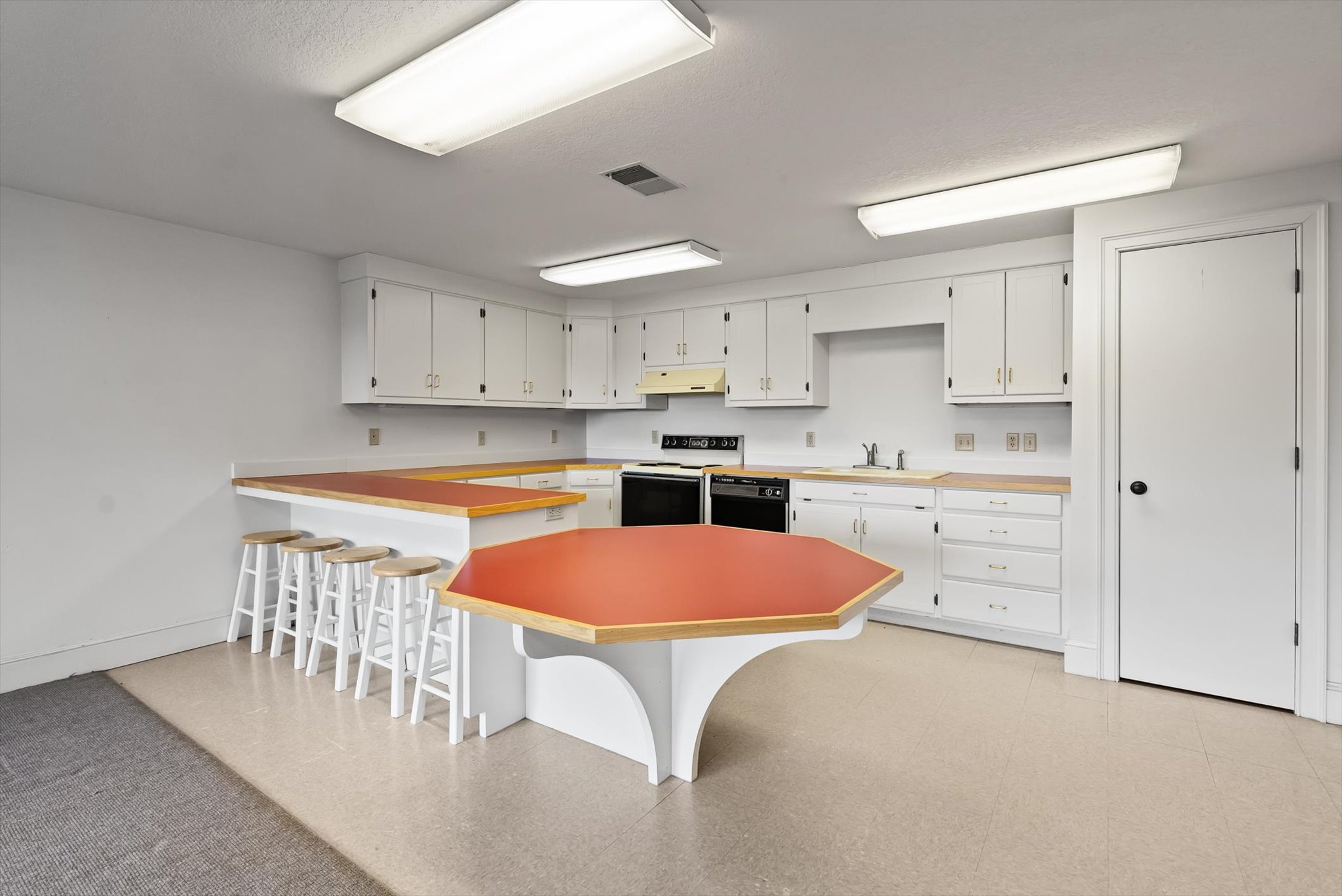 358 Orchard Lane Property Photo 44