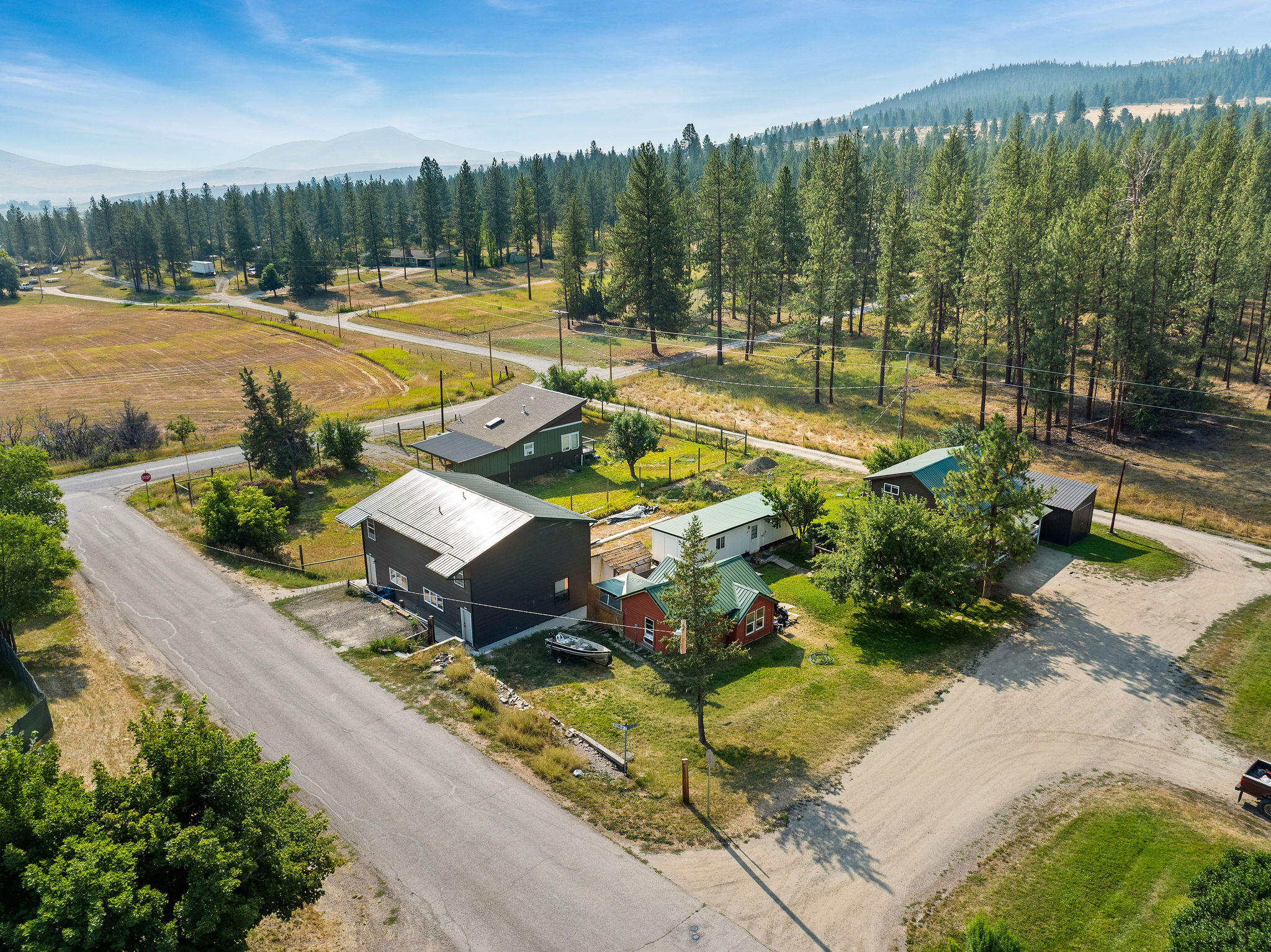 404 S Arlee Street Property Photo 1