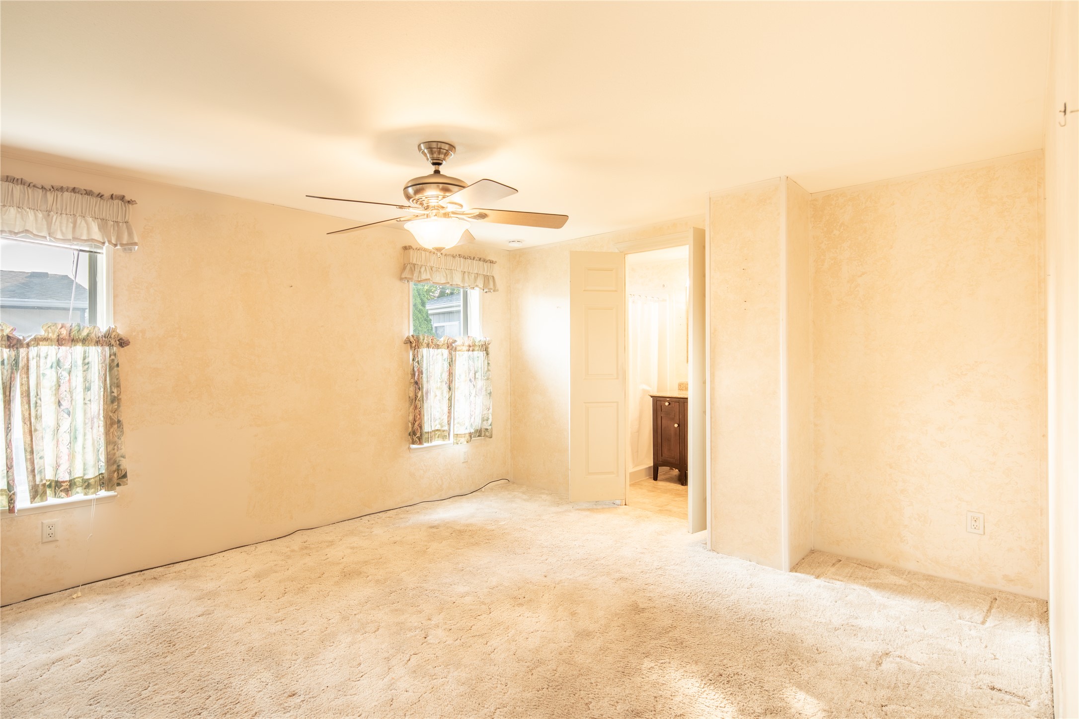 6040 Pelkey Drive Property Photo 16