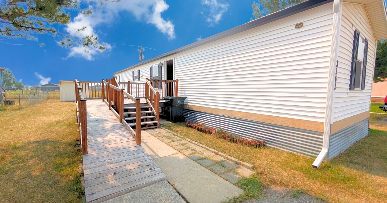 3562 Rainbow Drive Property Photo 2