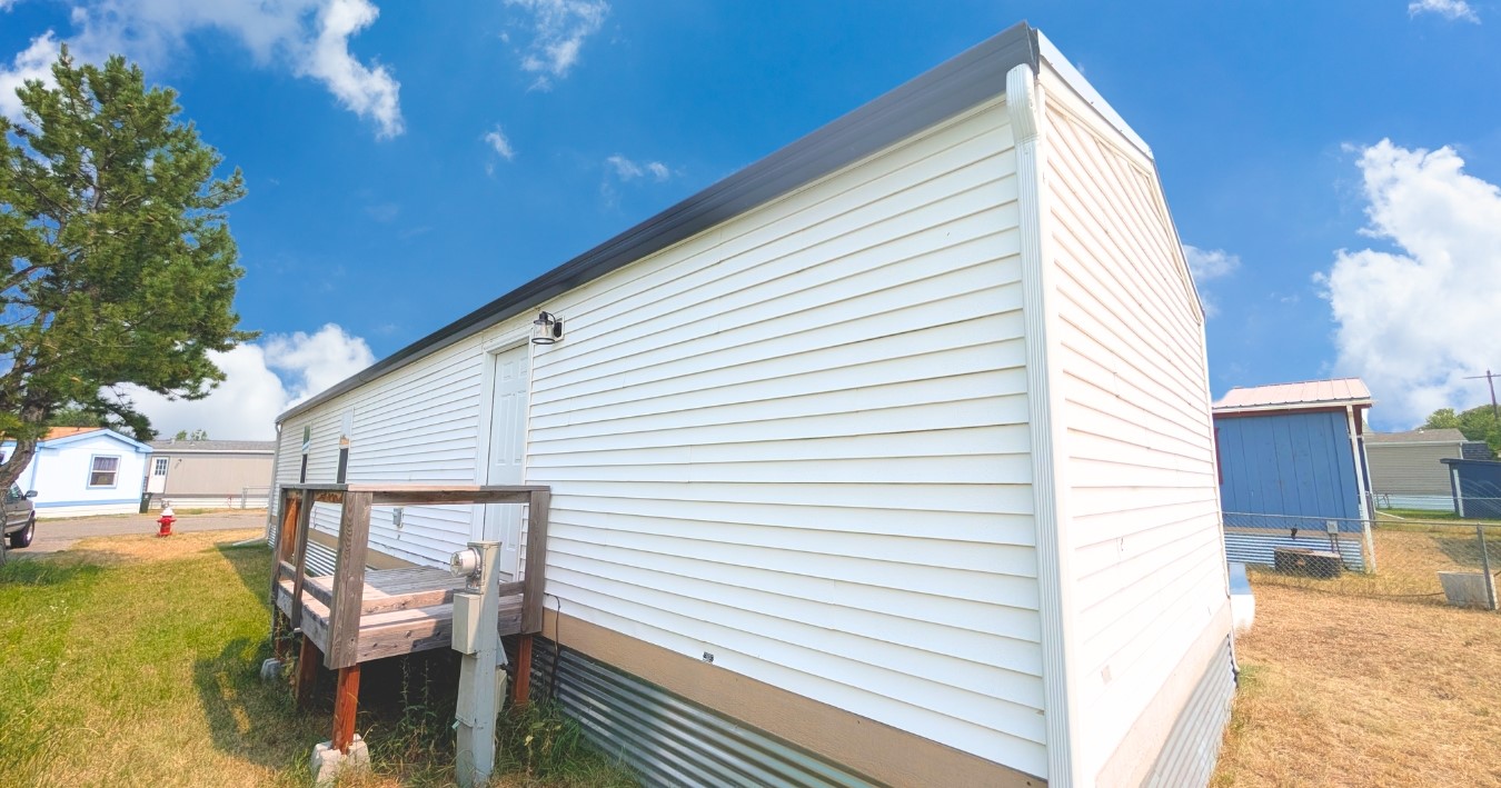 3562 Rainbow Drive Property Photo 4