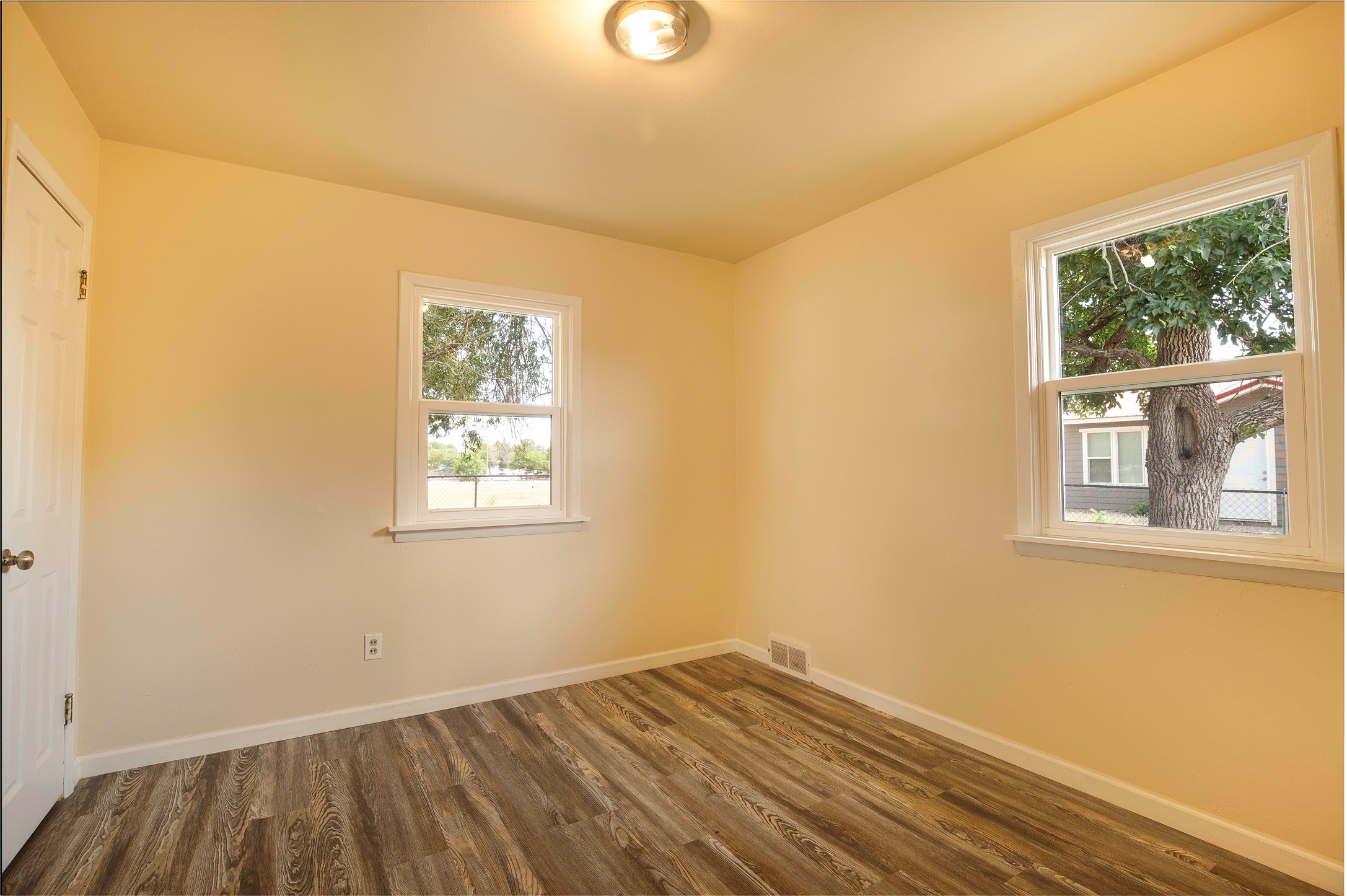 616 3rd Avenue Nw Property Photo 10