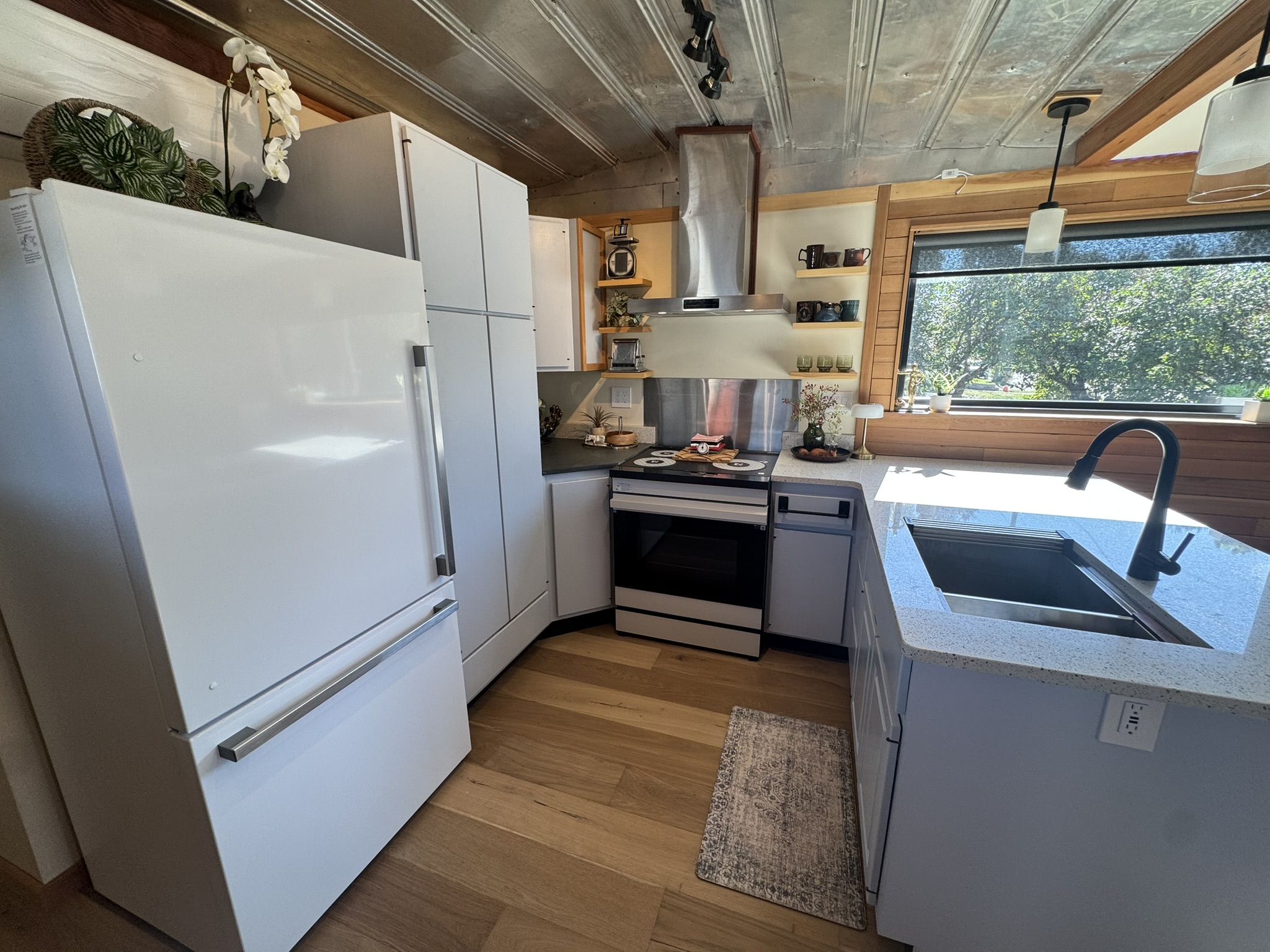 1130 Shakespeare Street Property Photo 9