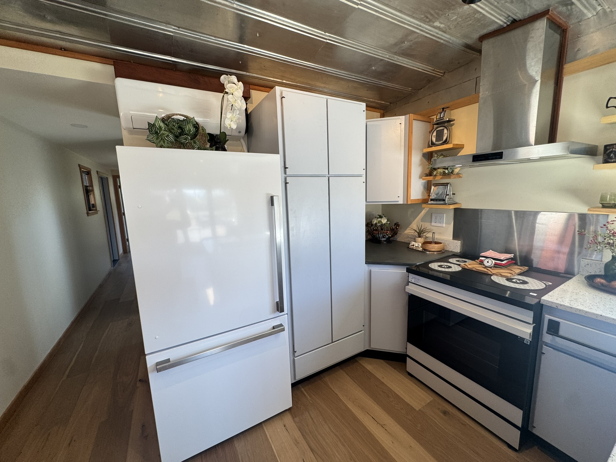 1130 Shakespeare Street Property Photo 11