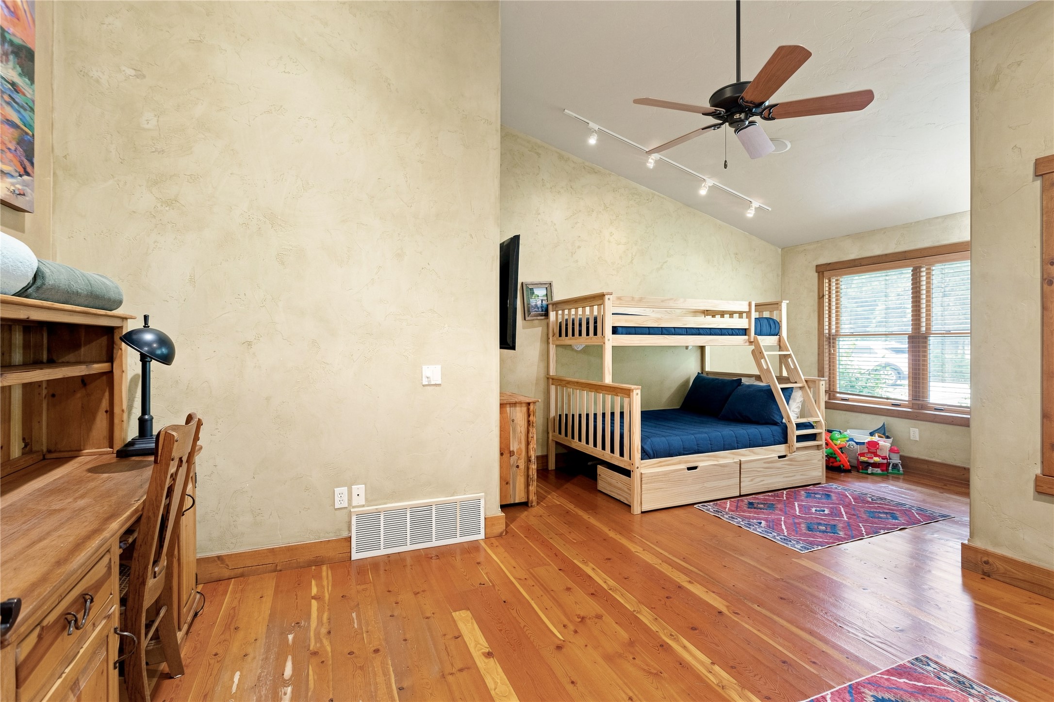 29545 Drifting Way Property Photo 22