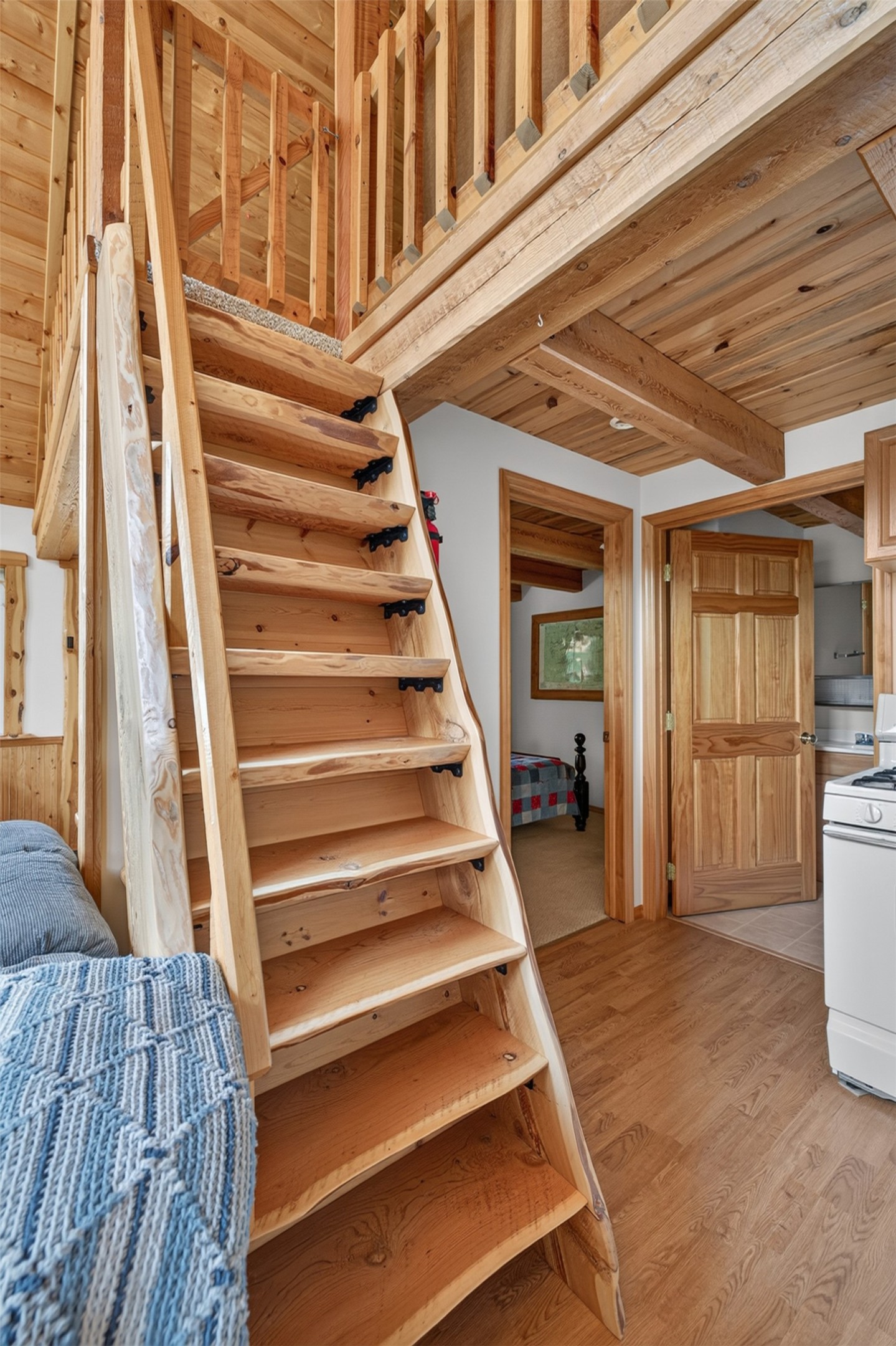 4353 Rimini Road Property Photo 14