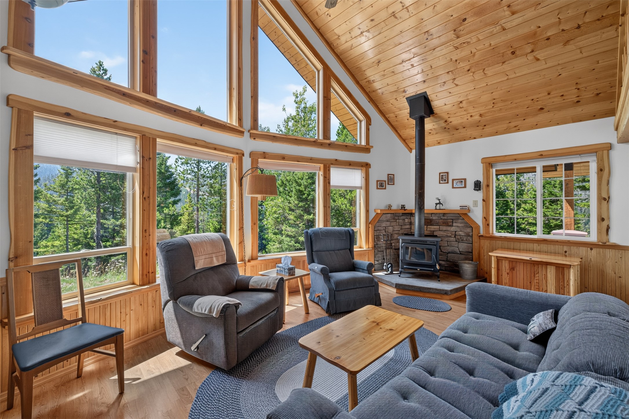 4353 Rimini Road Property Photo 18