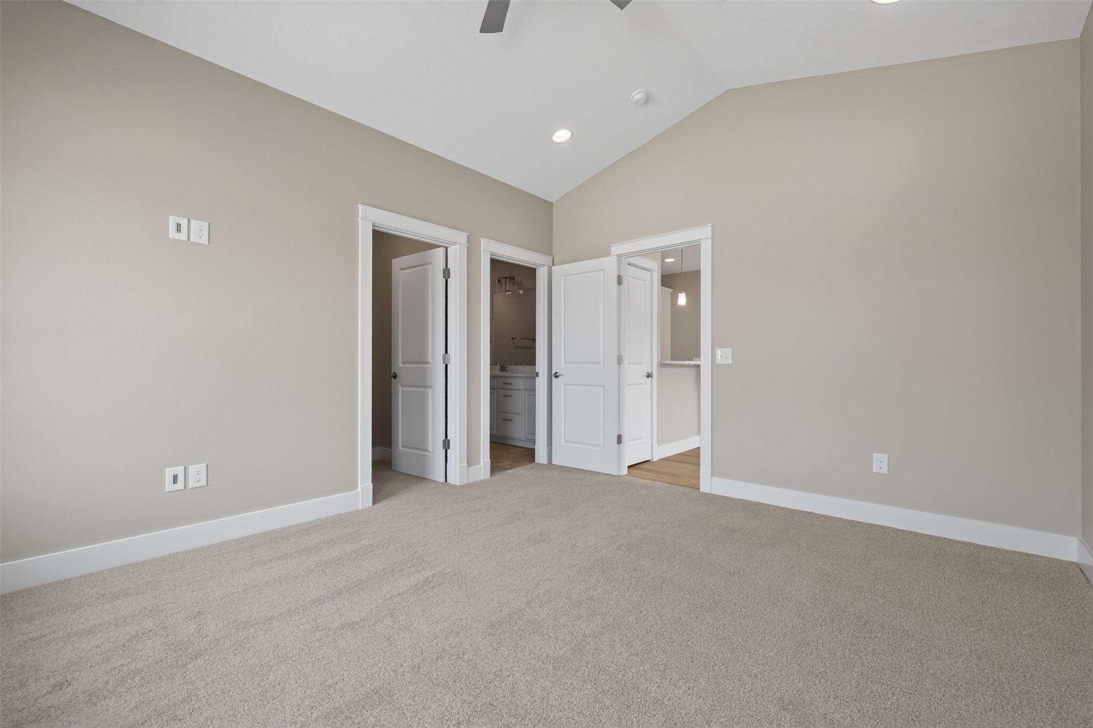 182 War Eagle Street Property Photo 17