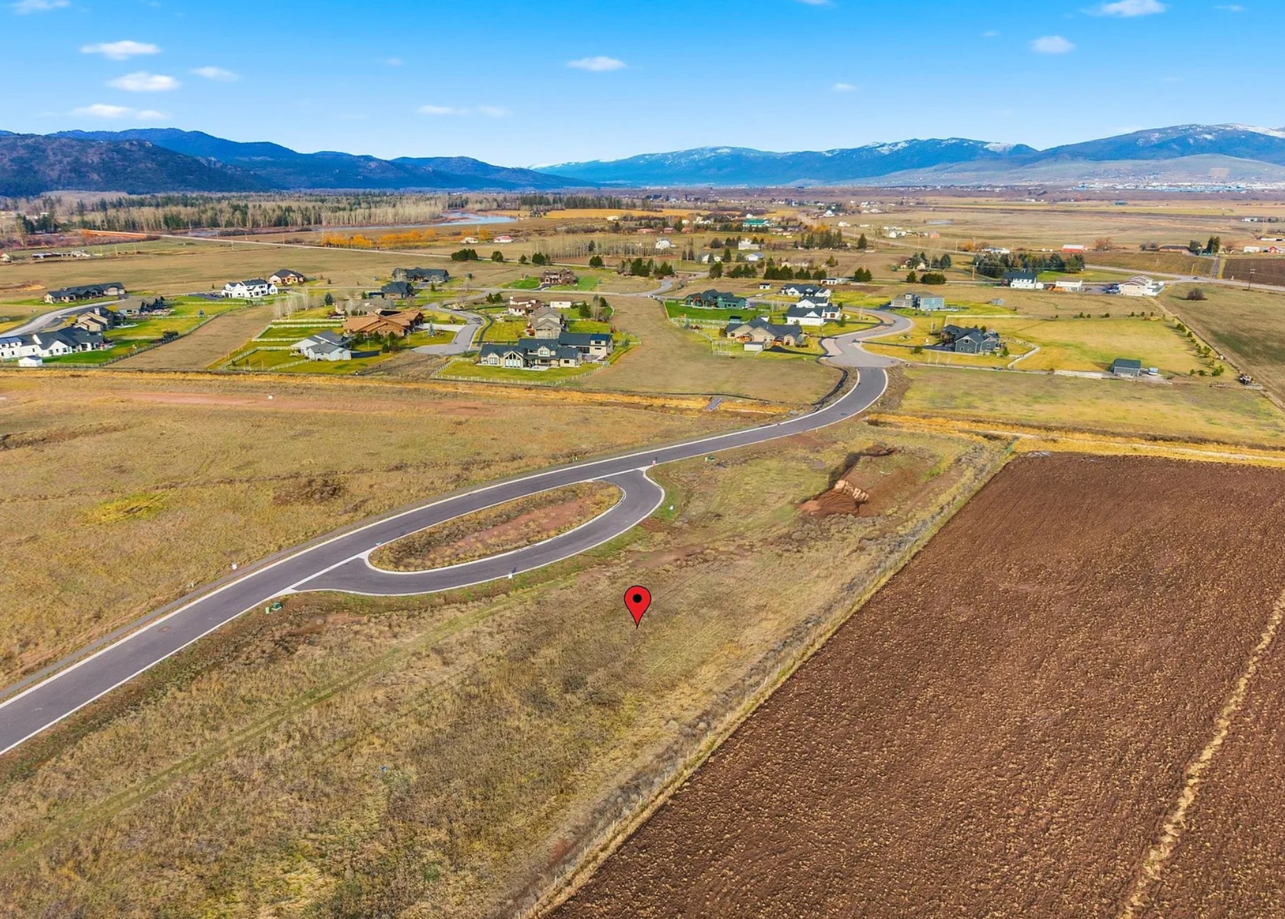 2562 Spinner Fall Way Property Photo 21
