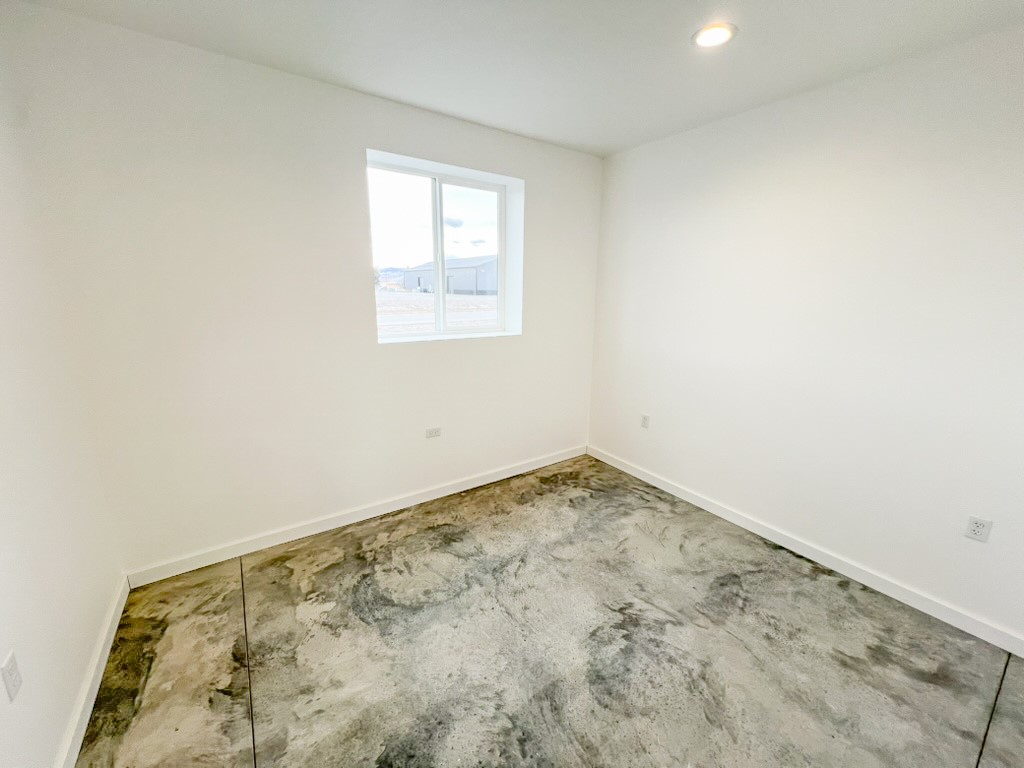 219 Alden Loop A Property Photo 15